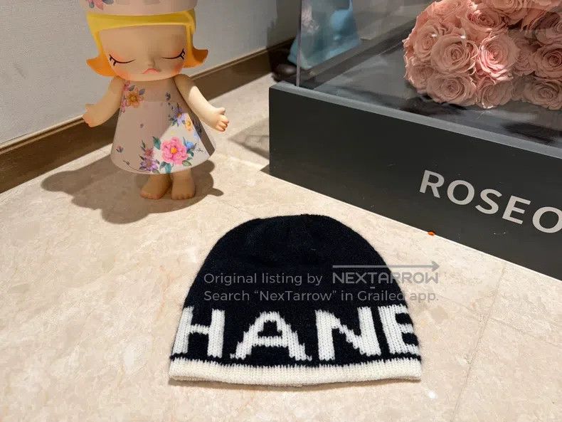 Chanel Chanel Size55-60 Letter cold hat black beige Size ONE SIZE - 1 Thumbnail