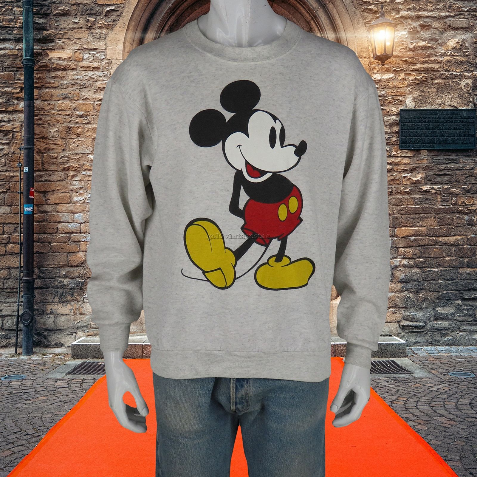 Disney vintage sweat 90's vintage Disney Mickey mouse embroidered