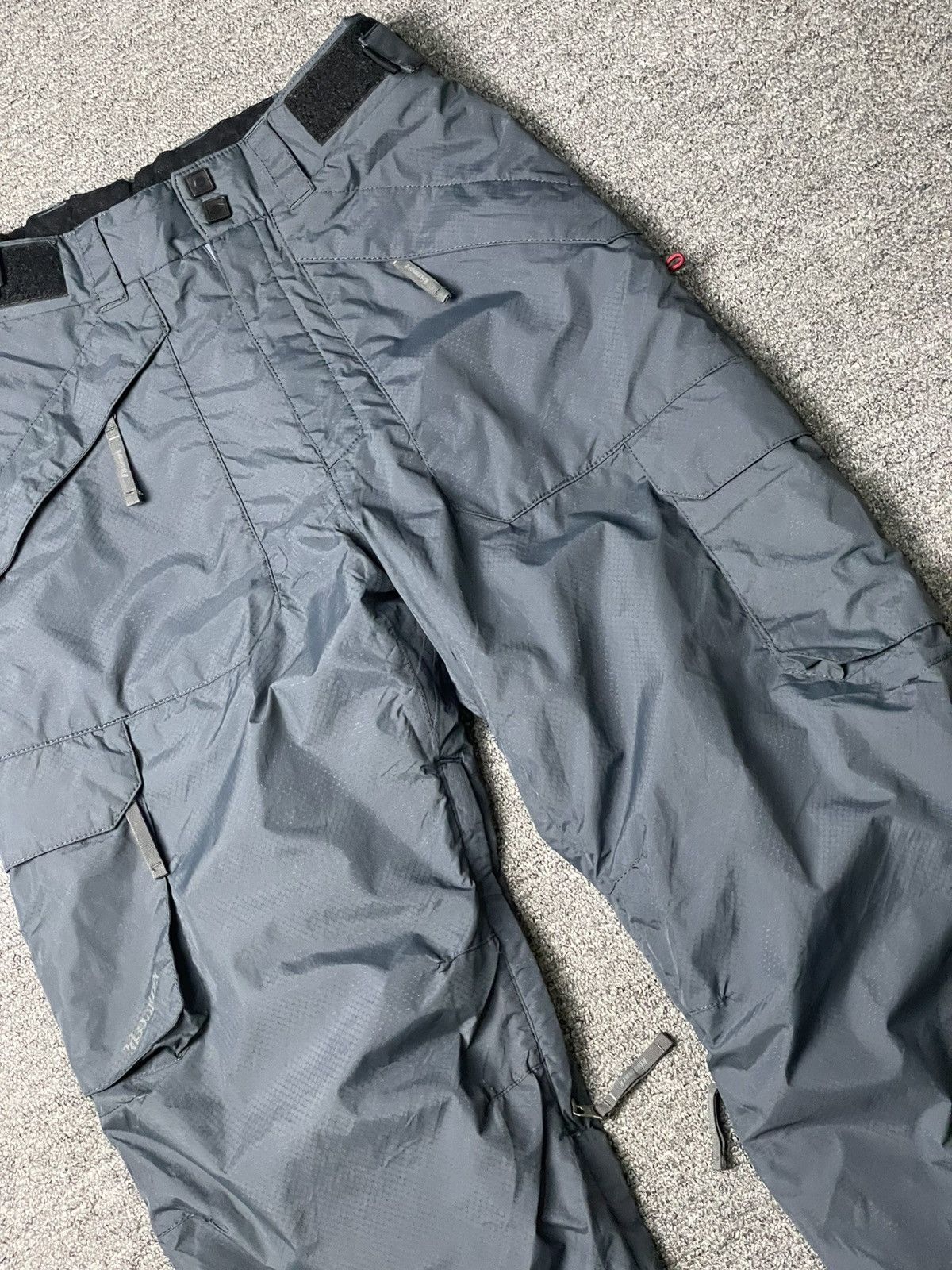 Japanese Brand × Vintage Kissmark Japanese Brand Nylon Cargo Pants (109) Size US 29 - 3 Thumbnail