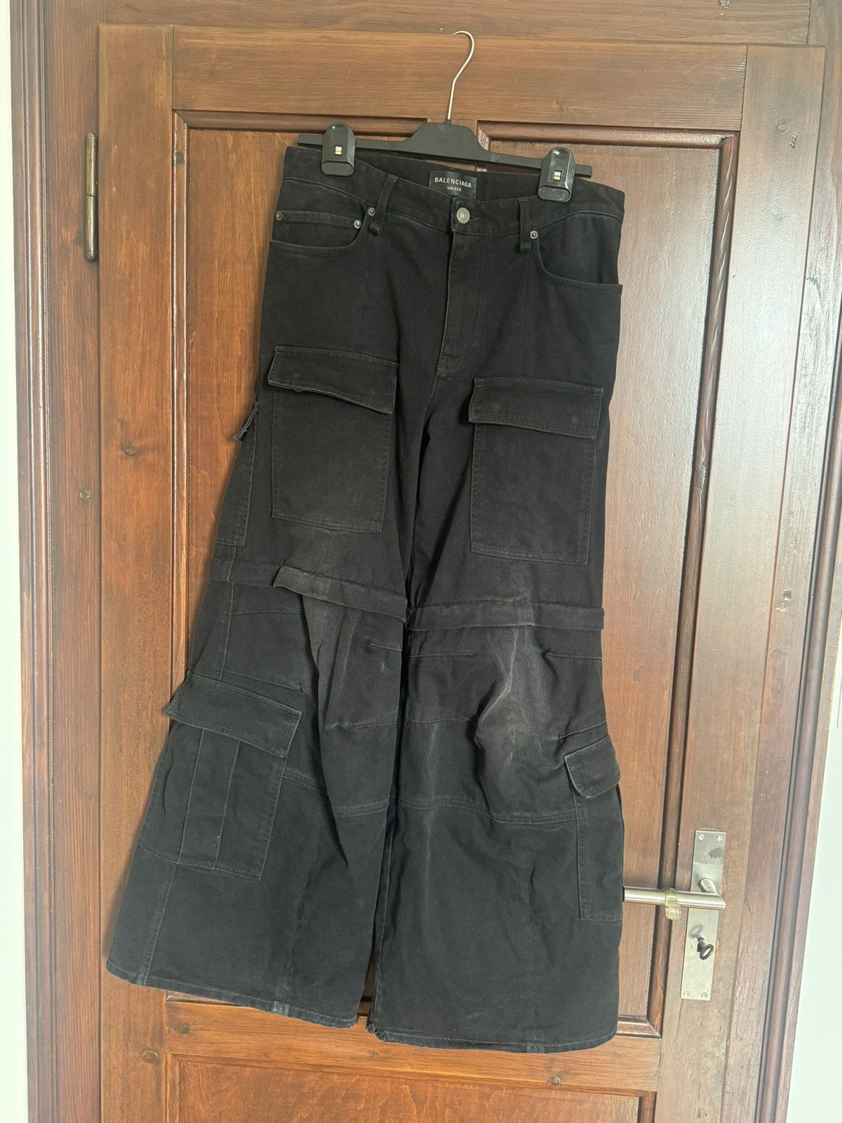 Balenciaga Balenciaga flared cargo jeans Size US 31 - 1 Thumbnail