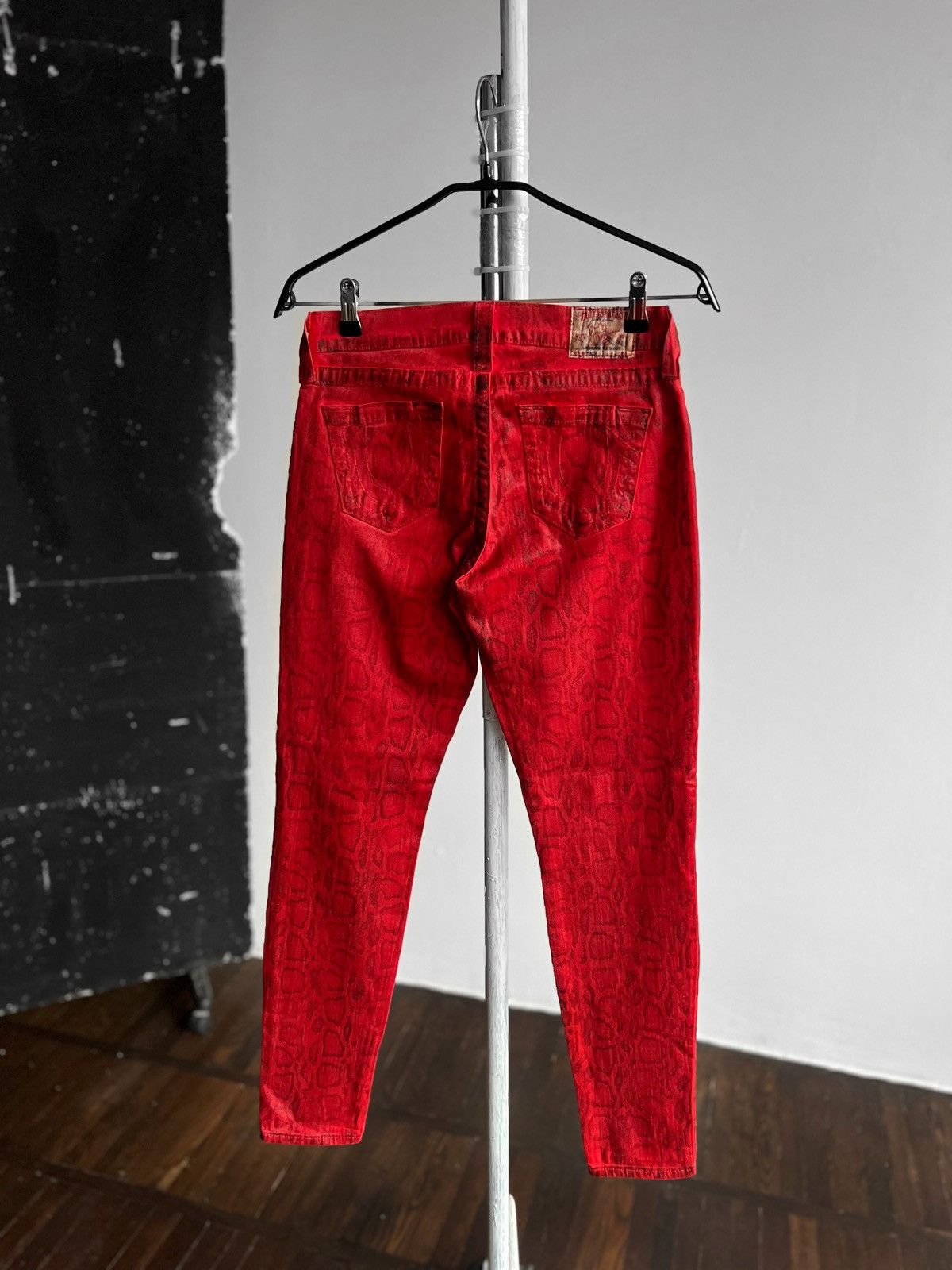 True Religion True Religion Womens Red Slim Fit Jeans Pants Made in USA Size 28" / US 6 / IT 42 - 3 Thumbnail