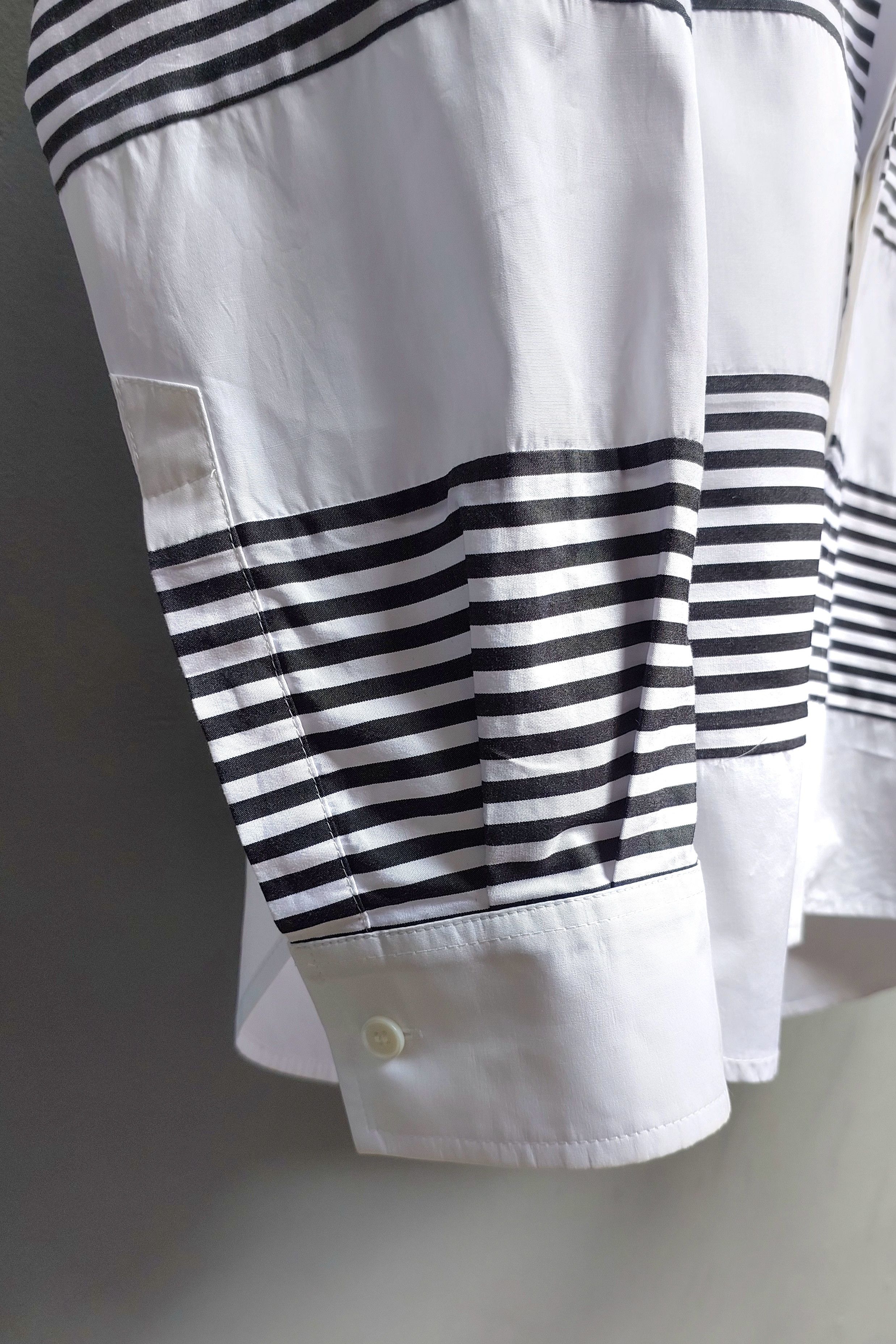 Juun.J Juun J Striped Panel Button-Down Shirt Size US S / EU 44-46 / 1 - 8 Thumbnail