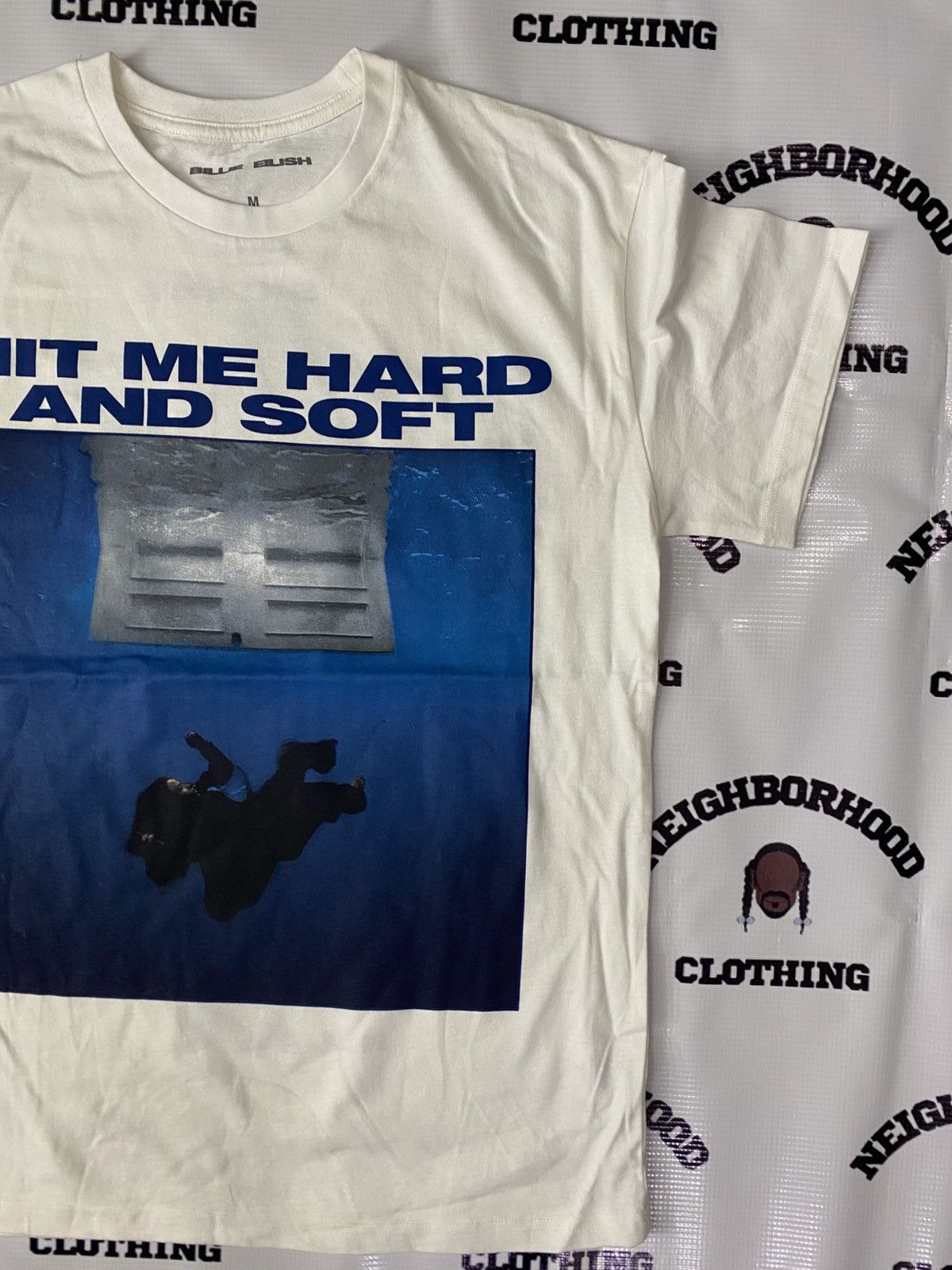 Band Tees BILLIE EILISH TEE. Size US M / EU 48-50 / 2 - 4 Thumbnail