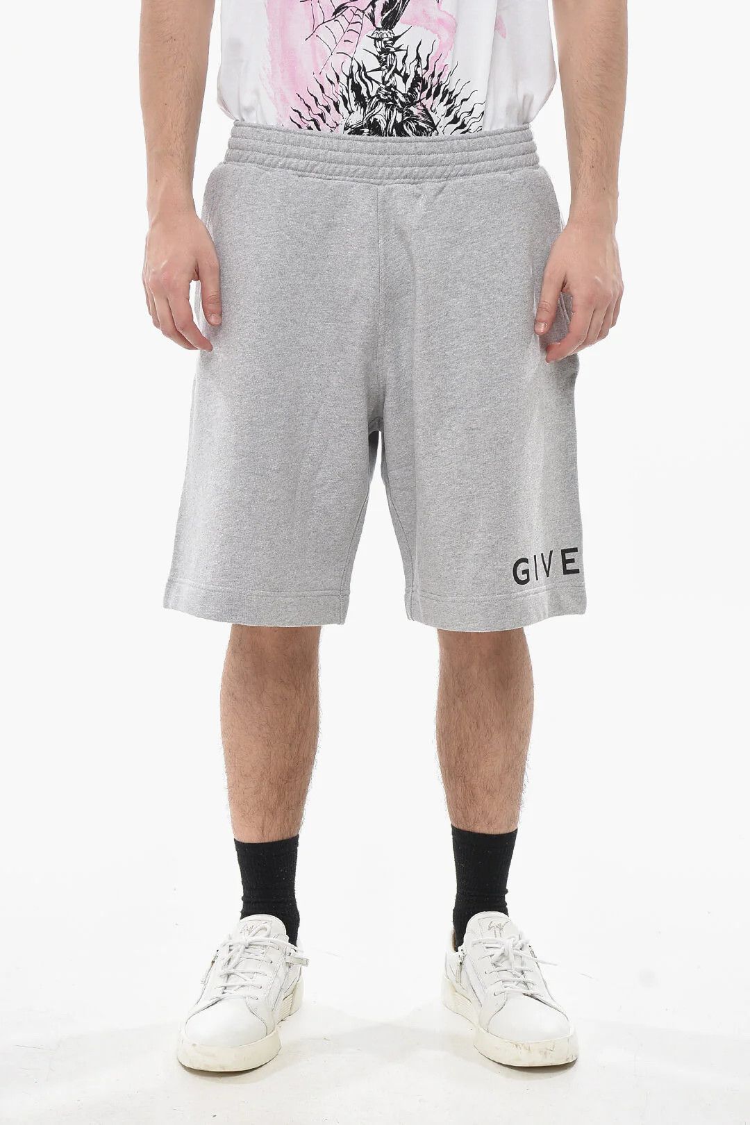 og1mm0326 Solid Fleece Short in Grey