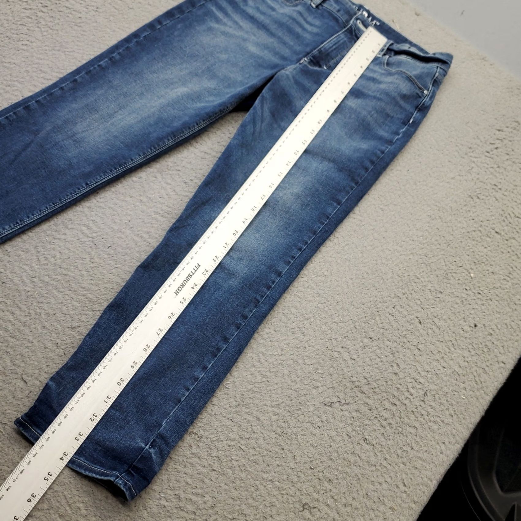 White House Black Market WHBM Jeans Womens 10 Blue Denim Whiskered High Waisted Streetwear Straight Leg Jeans Size 32" / US 10 / IT 46 - 3 Thumbnail