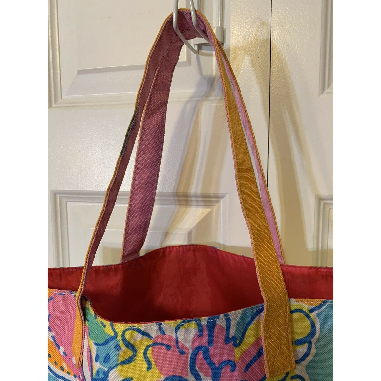 Lilly Pulitzer Lilly Pulitzer For Estee Lauder Collab Floral Print Shoulder Size ONE SIZE - 5 Thumbnail