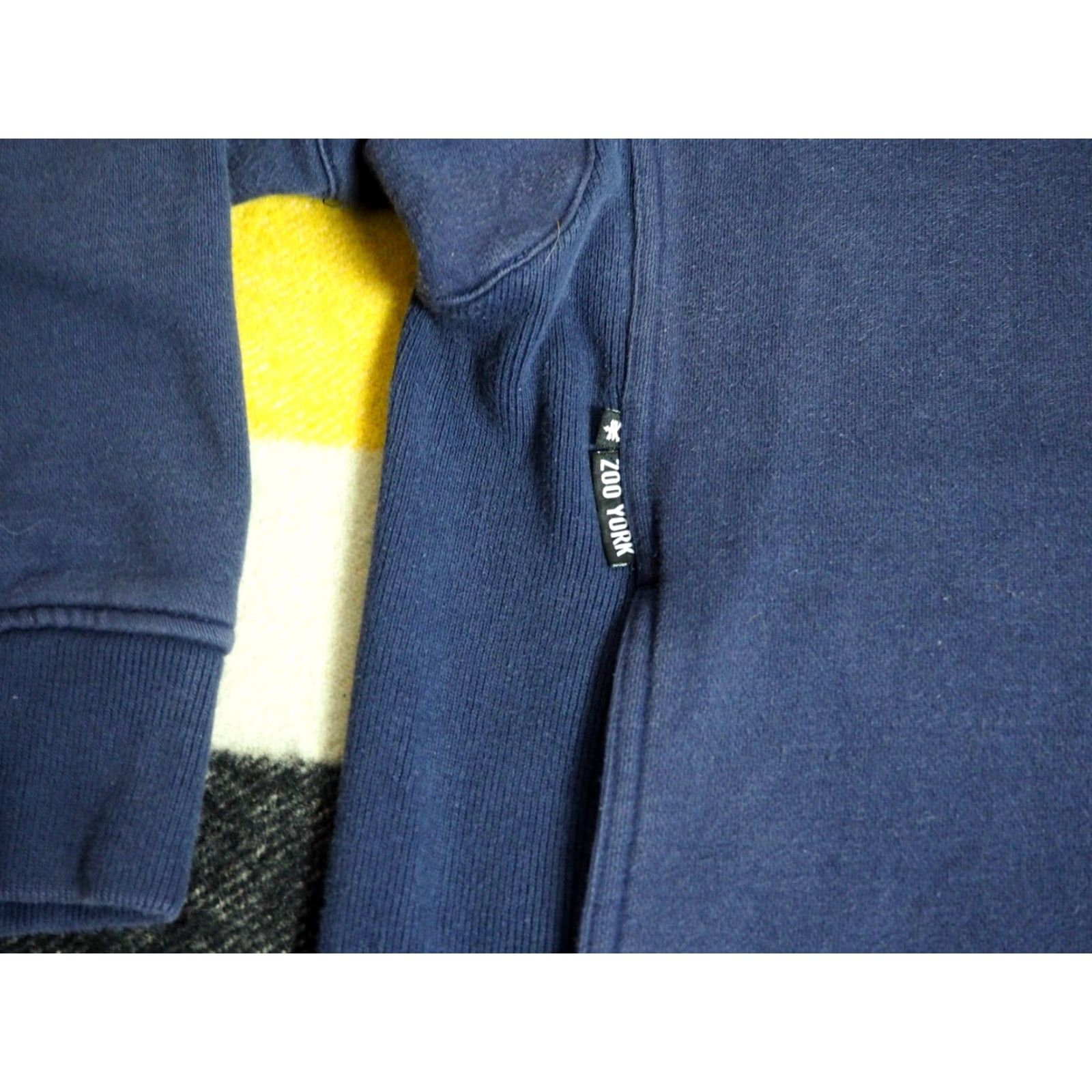 Zoo York VINTAGE Zoo York Pullover Sweatshirt XL Navy Blue Logo Faded ZOO YORK Logo Sweatshirt Men Regular Pockets 24" Pit to Pit 25.5" Length Size US XL / EU 56 / 4 - 6 Thumbnail