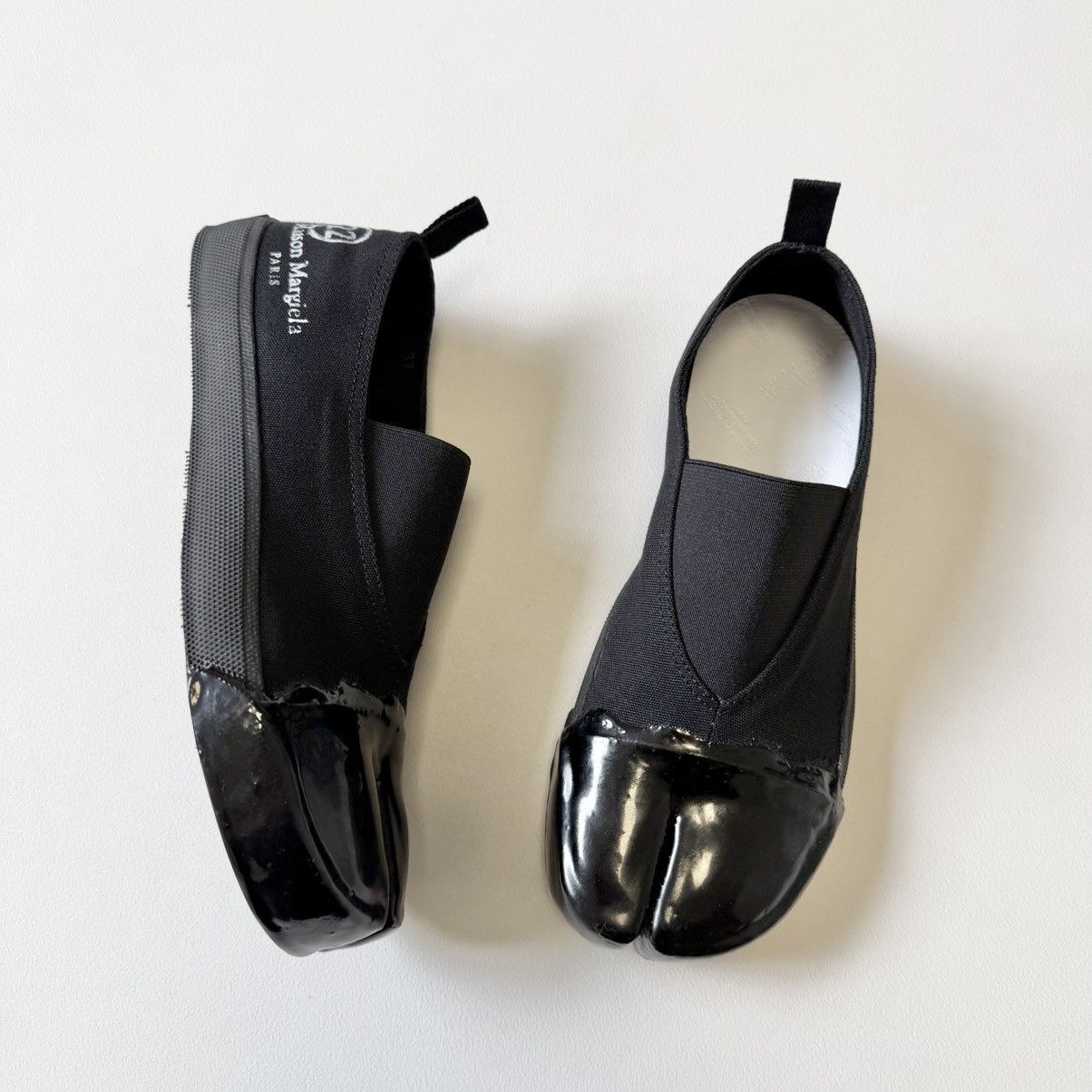 Maison Margiela S/S 20 Black ‘Resin Dipped’ Tabi Sneakers Size US 7 / IT 37 - 2 Thumbnail
