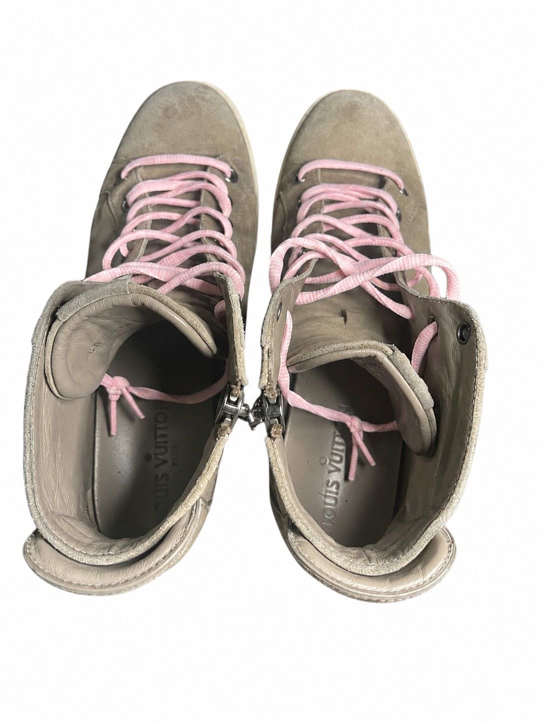 Louis Vuitton Louis Vuitton Beige Pink Monogram High Tops SZ 9.5 Size US 9.5 / EU 42-43 - 9 Thumbnail