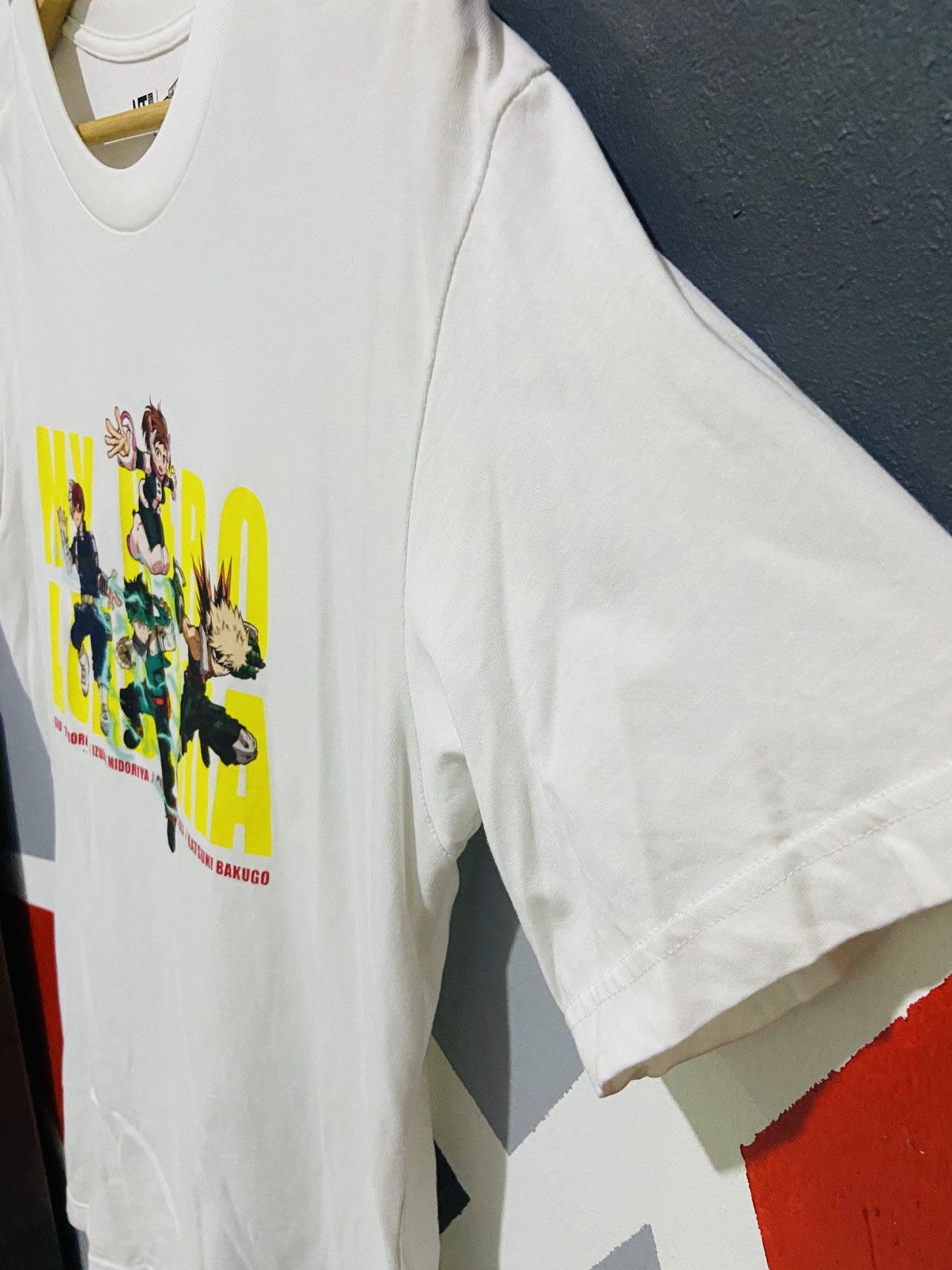 Uniqlo My Hero Academia Tee Size US M / EU 48-50 / 2 - 3 Thumbnail