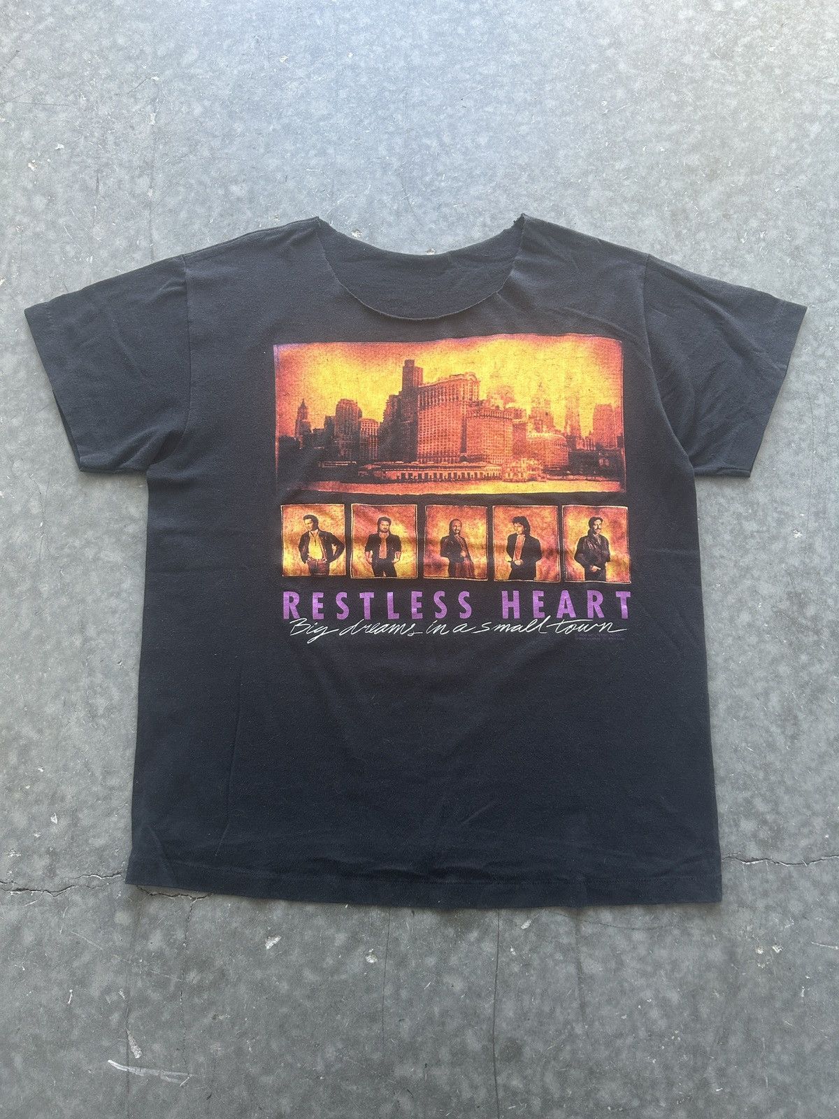 Band Tees × Vintage Vintage 1989 Restless Heart Tour Tee Size US M / EU 48-50 / 2 - 1 Thumbnail