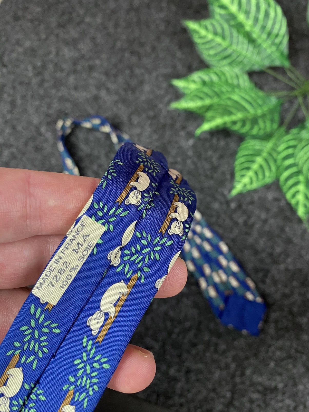 Hermes Hermes 7282 Blue Silk Climbing Bears Print Neck Tie Size ONE SIZE - 4 Thumbnail