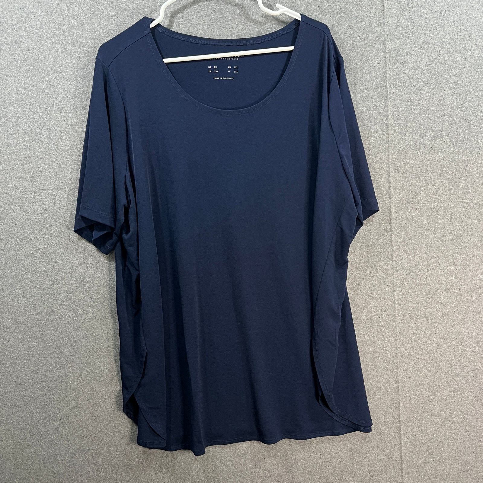 Other Susan Graver Modern Essentials Liquid Knit Tunic Navy, Size XXL / US 16-18 / IT 52-54 - 1 Thumbnail