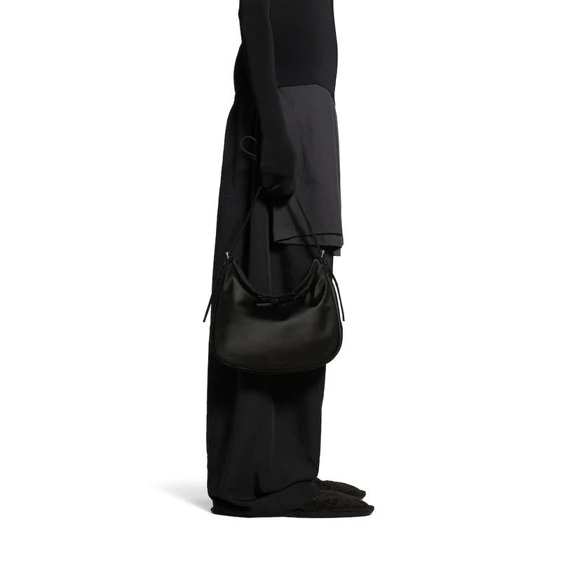 Balenciaga o1in1g0226 Size: OS / Leopolda Hobo Small Bag in Black Size ONE SIZE - 3 Thumbnail