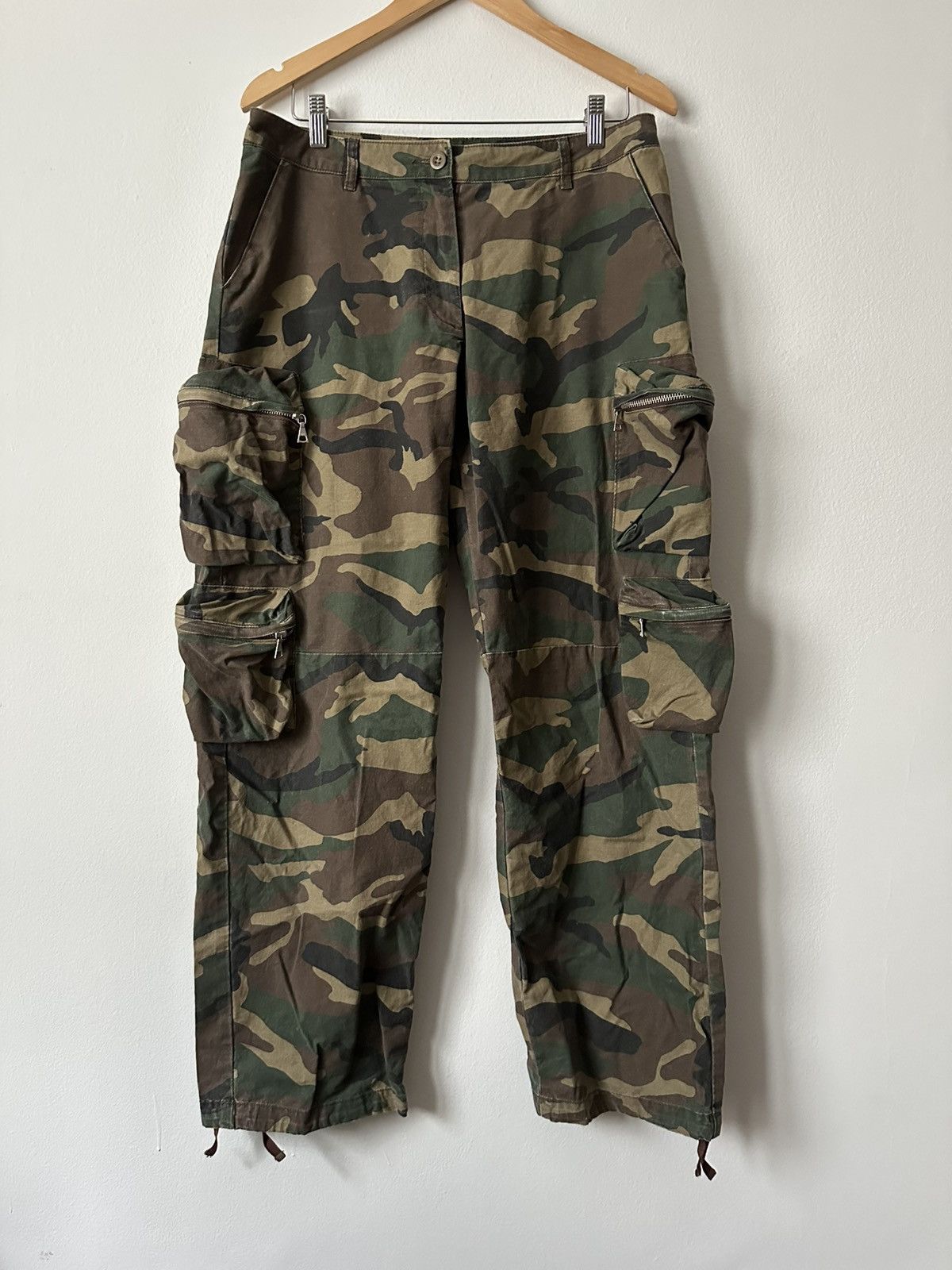 John Elliott JOHN ELLIOTT — Women’s camo cargo pants Size 26" / US 2 / IT 38 - 1 Thumbnail