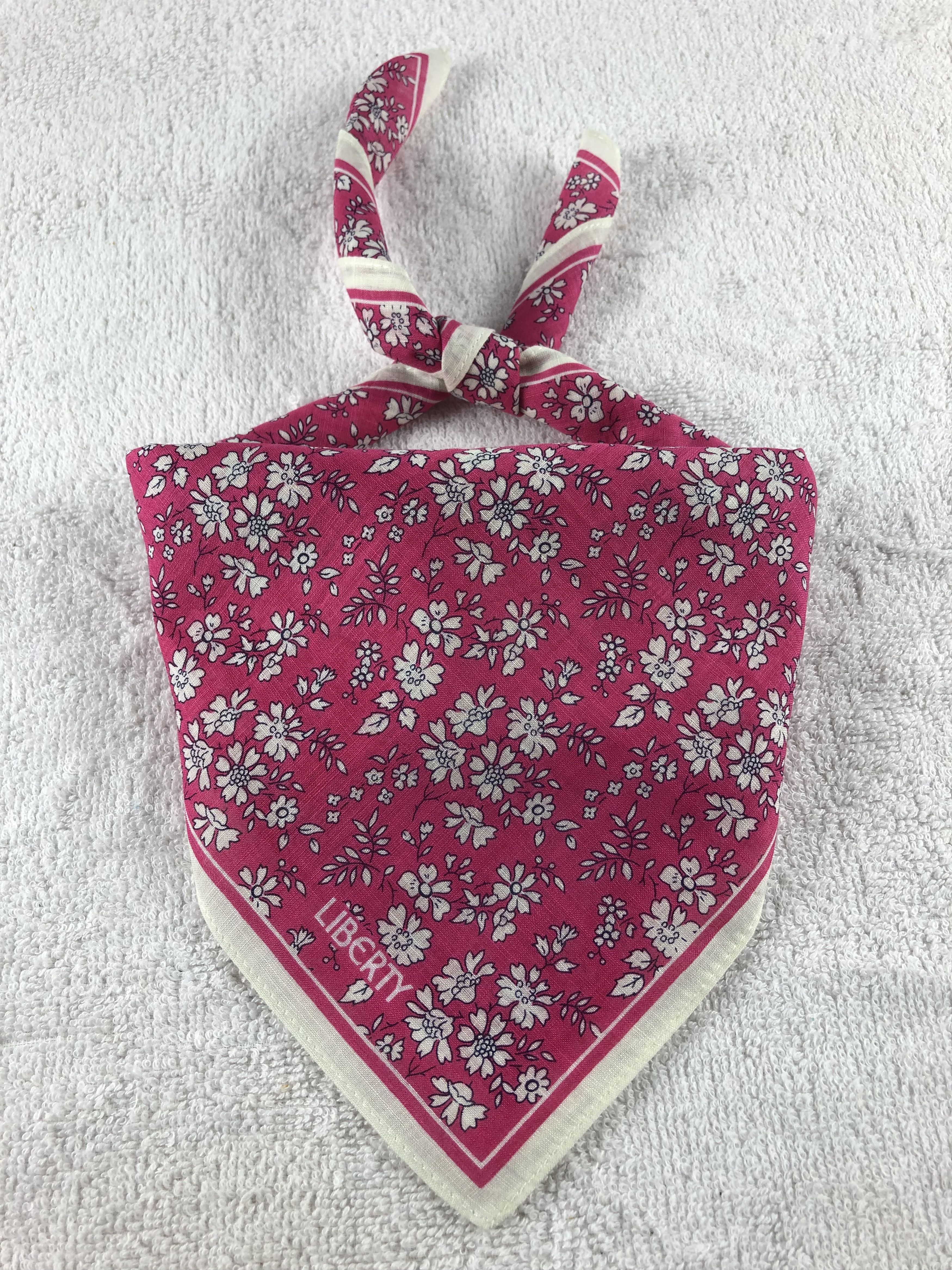 Liberty × Vintage Liberty Handkerchief / Bandana / Neckerchief Size ONE SIZE - 1 Thumbnail