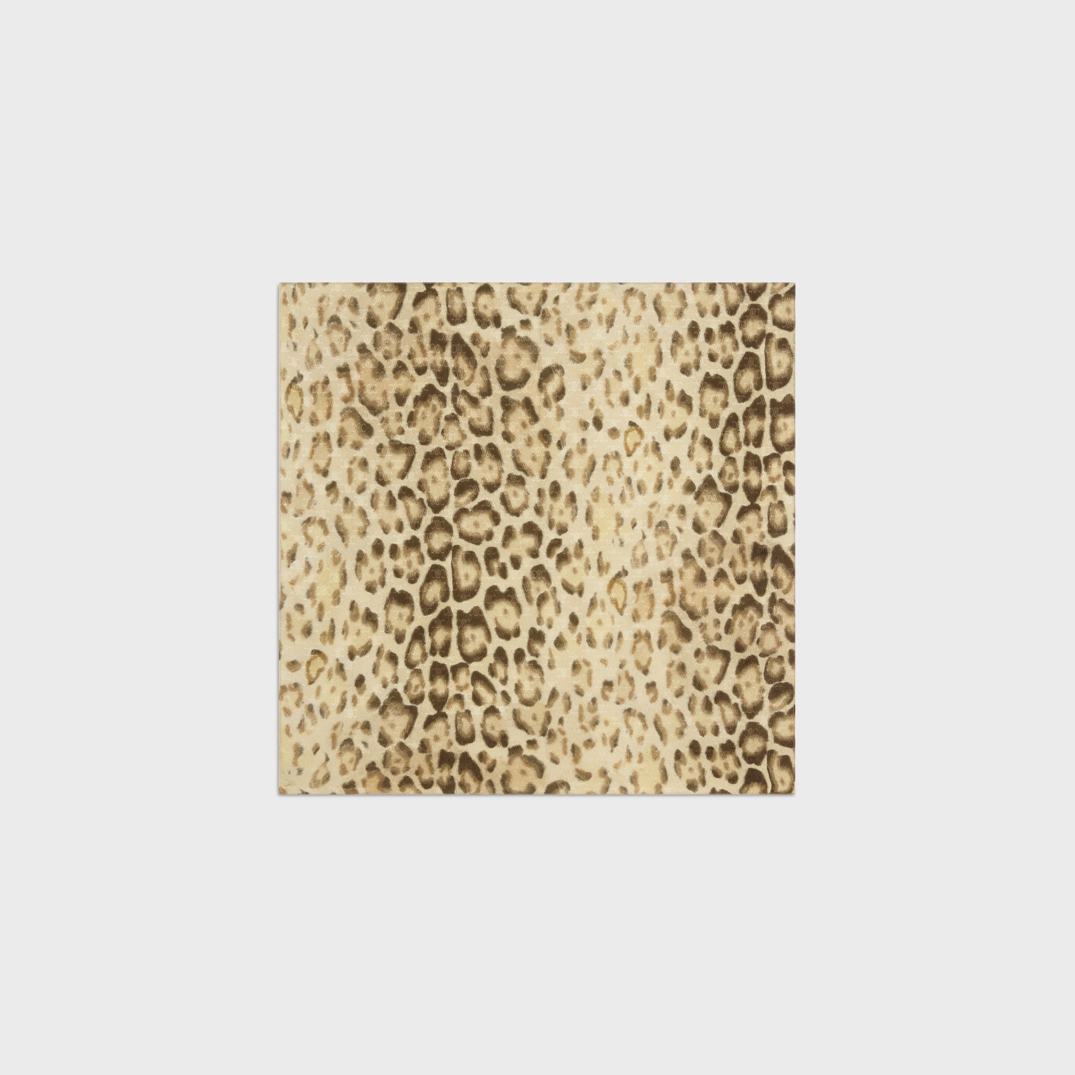 Celine o1bcso1str0925 2AWB6172Y Size: OS / Silk Scarf in Leopard Size ONE SIZE - 1 Thumbnail