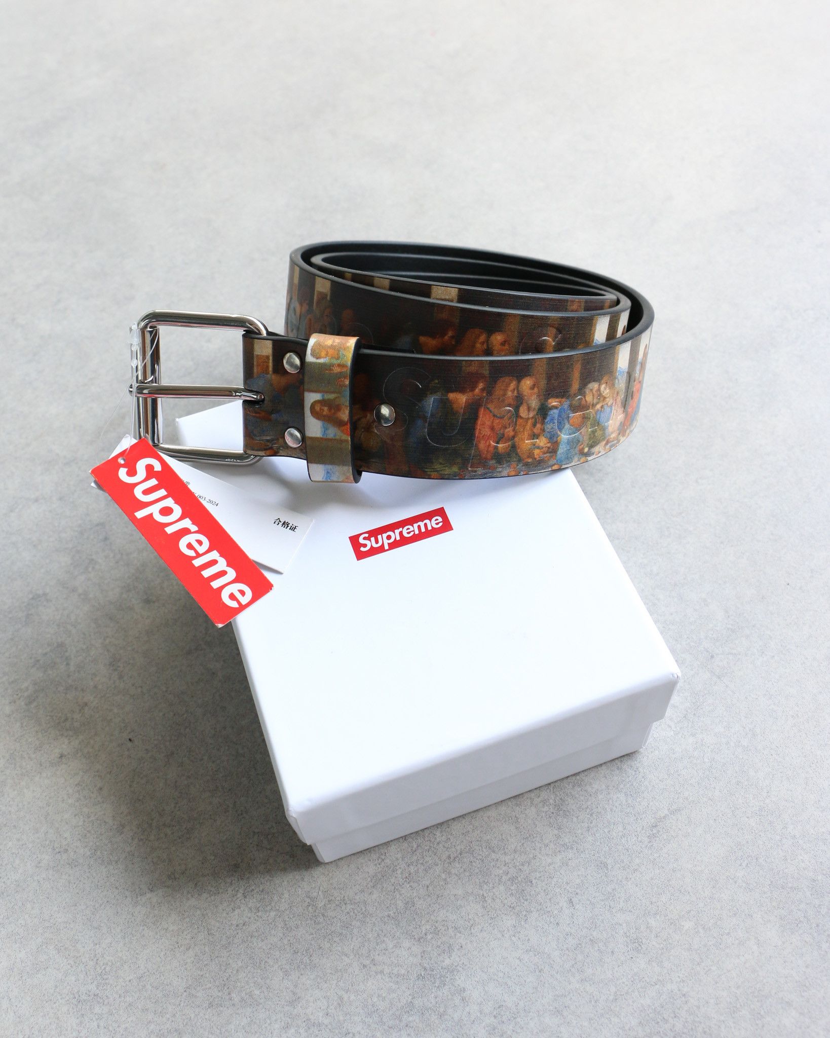 Supreme Supreme Repeat Leather Belt - White Floral Size M | Grailed