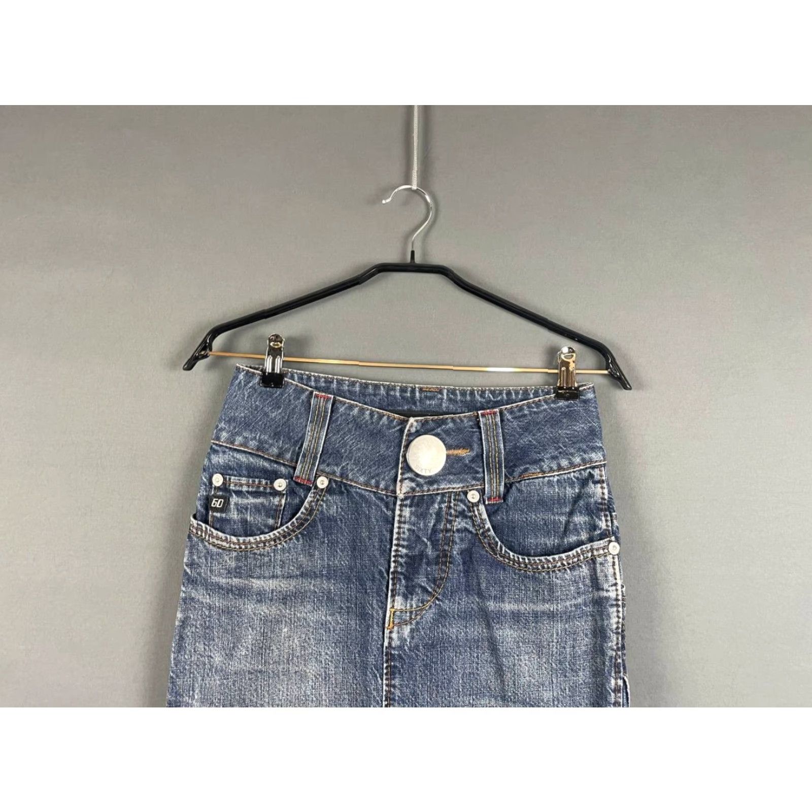 Miss Sixty Miss Sixty Womens Jeans Skirt Midi Blue Cotton Zipper Size S Casual Dressy Midi Skirt Womens Size 28" / US 6 / IT 42 - 4 Thumbnail