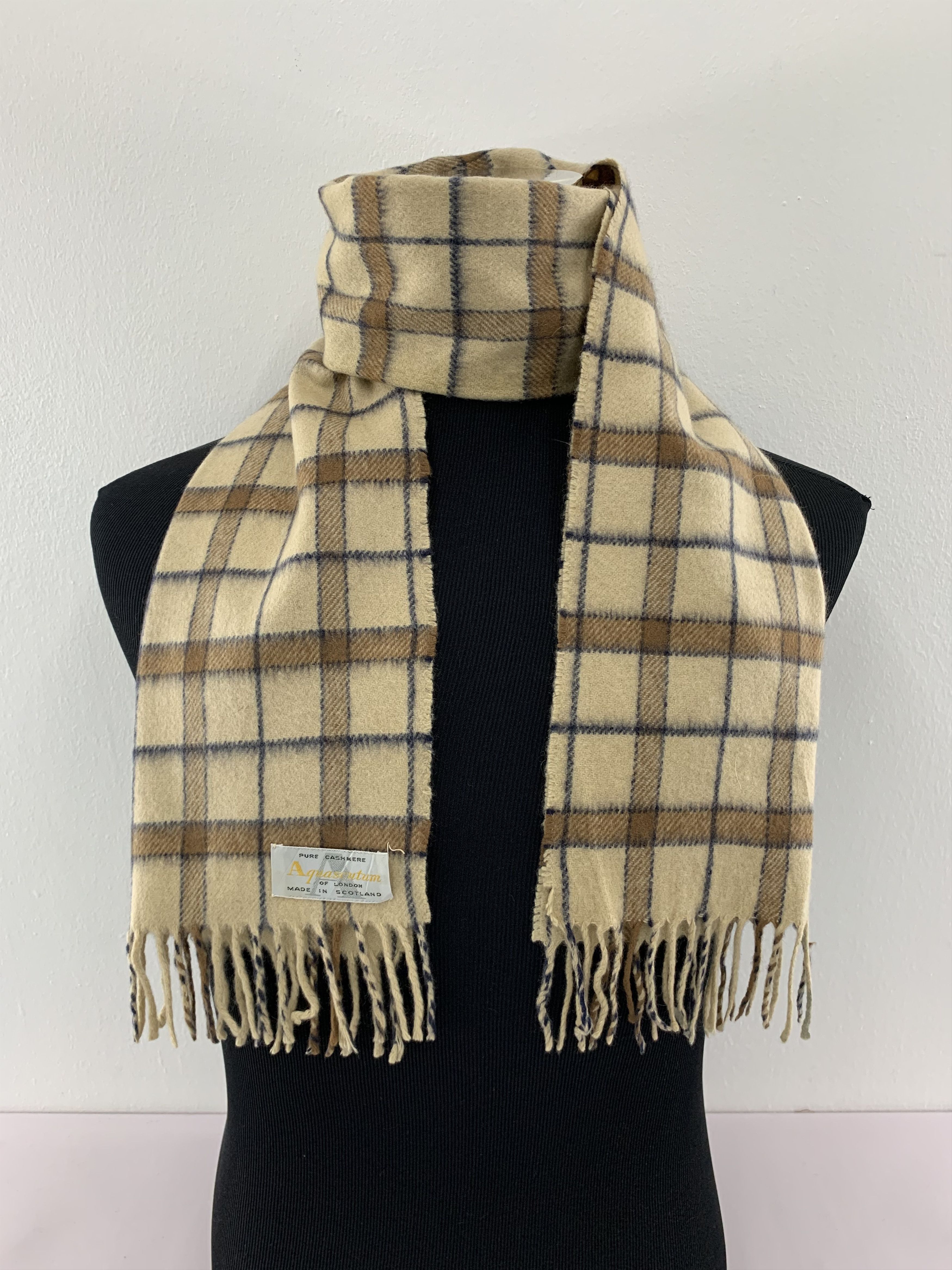 Aquascutum Aquascutum Scarf Wool Muffler Neck Wrap BL5192 Size ONE SIZE - 1 Thumbnail