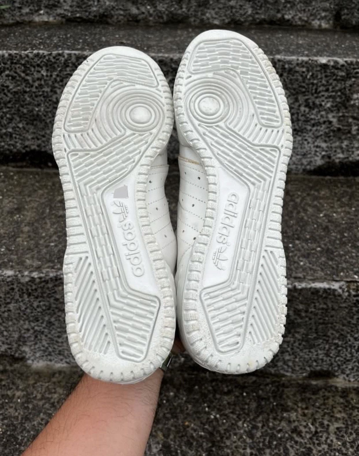 Kanye West Yeezy Powerphase calabasas OG cream Size US 9.5 / EU 42-43 - 8 Thumbnail