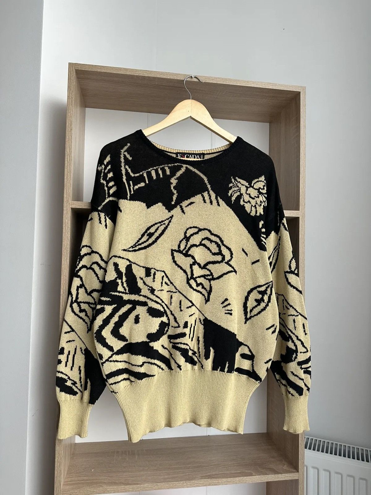 Vintage Nature Escada Knit Beige Sweater