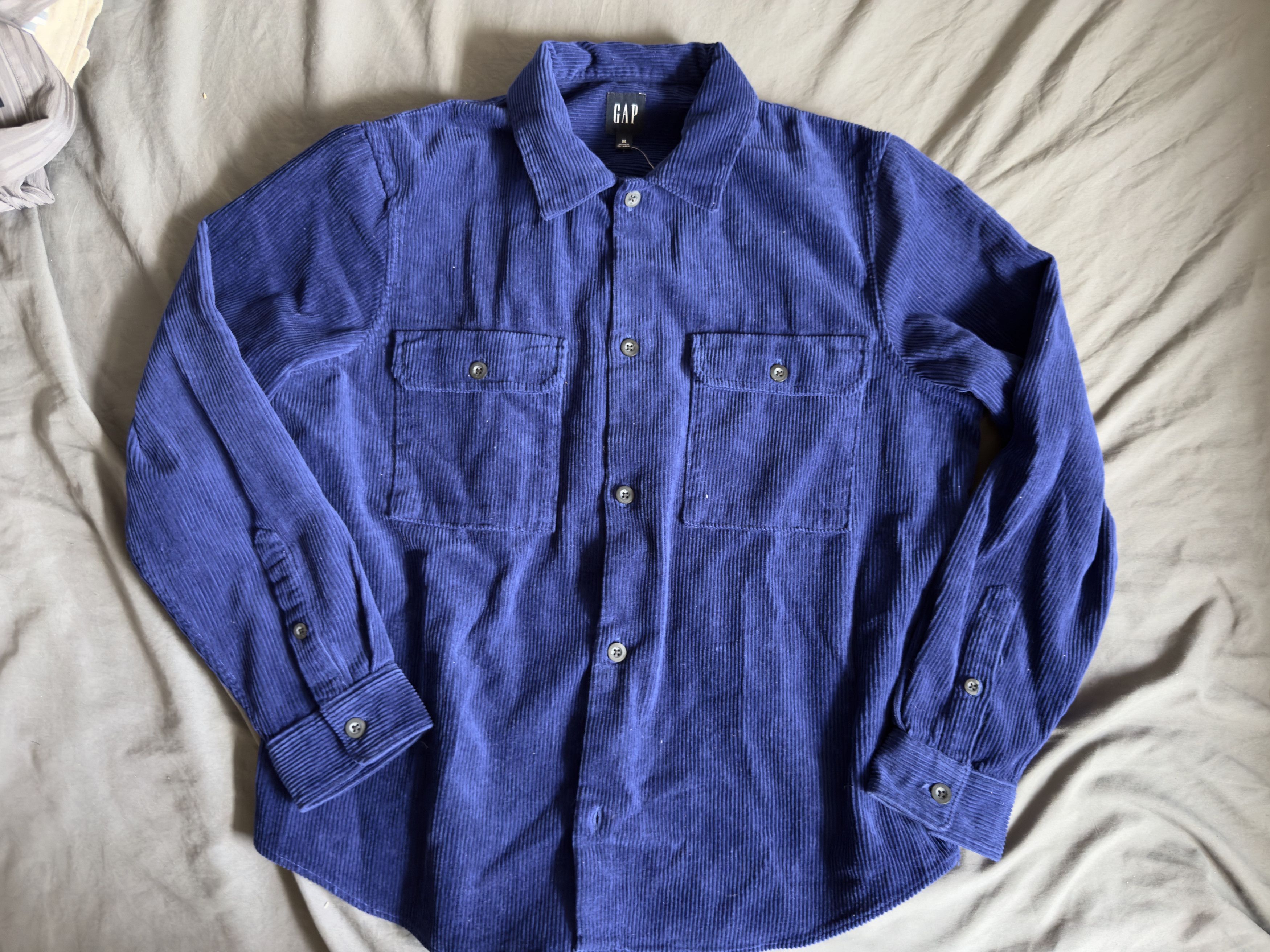 Gap Gap Corduroy Overshirt medium $80 Size US M / EU 48-50 / 2 - 2 Thumbnail