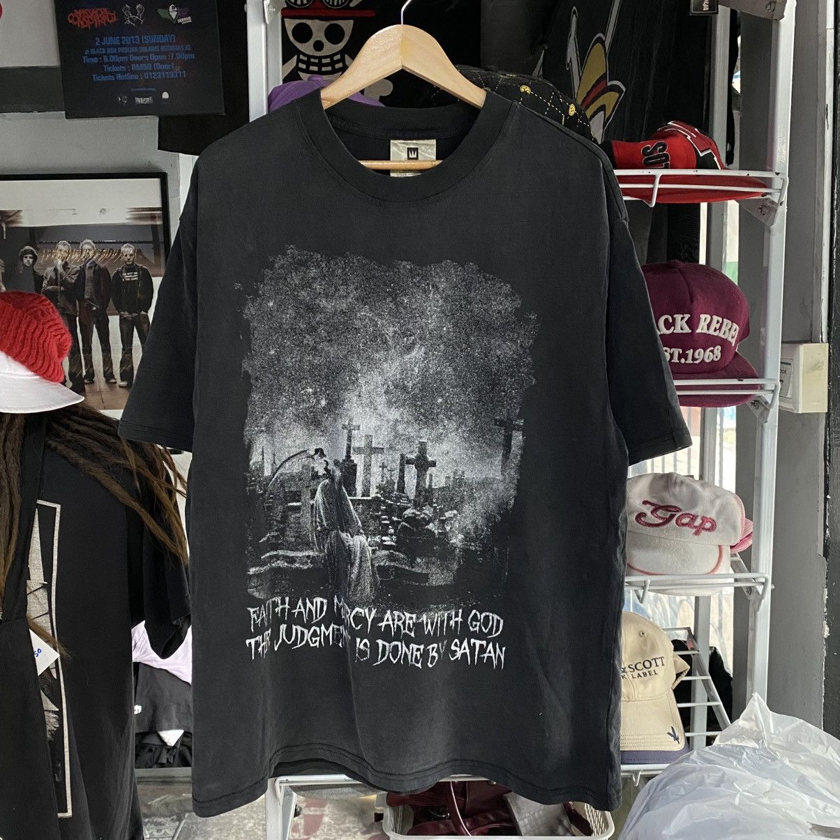 Band Tees God Bless Us Jesus Is King Pity The Lamb Winterland XL Tee Size US XL / EU 56 / 4 - 1 Thumbnail