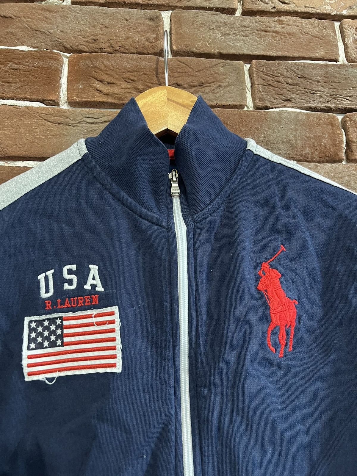 Polo Ralph Lauren Rare Polo Ralph Lauren Navy Zip Sweatshirt L Hype Streetwear Size L / US 10 / IT 46 - 3 Thumbnail