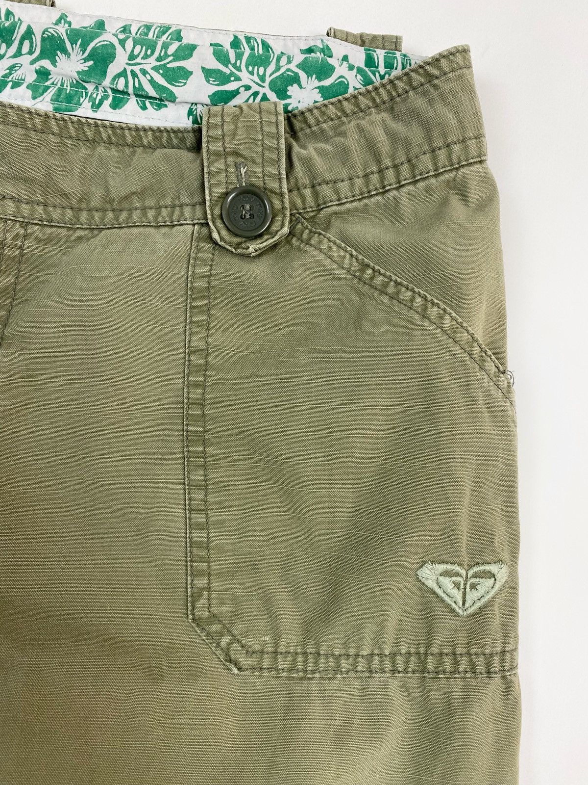Quiksilver Y2K Vintage Roxy Low Rise Fatigue Pocket Cargo Pants Size 31" - 5 Thumbnail