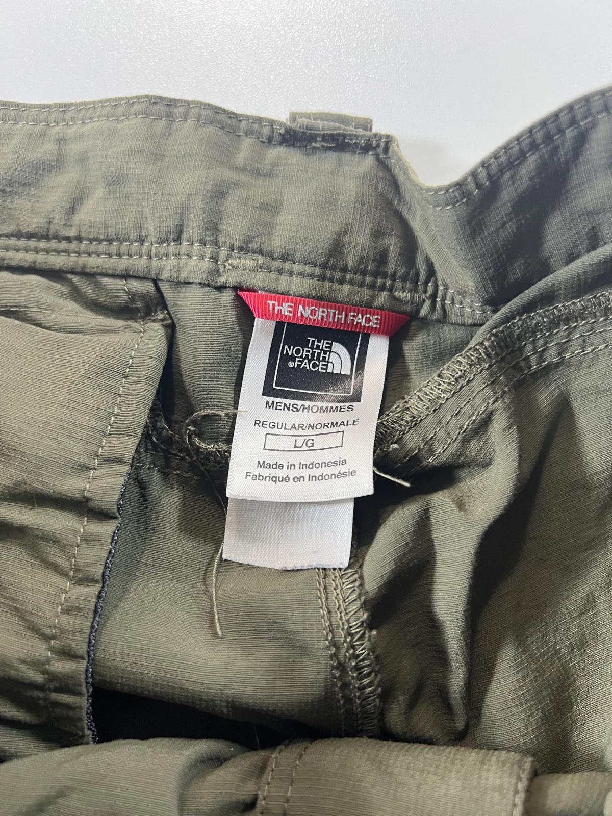 The North Face The North Face Men's Olive Green Cargo Shorts L Size US 34 / EU 50 - 5 Thumbnail