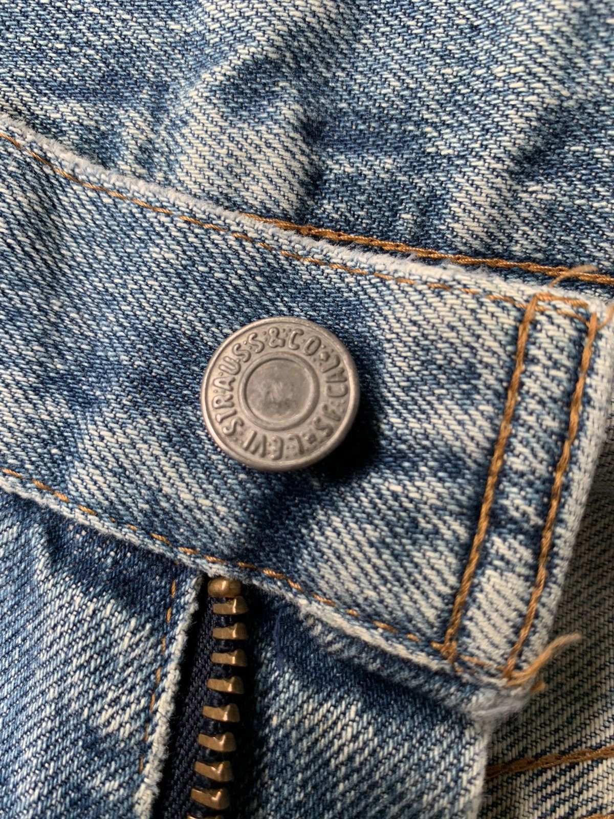 Levi's Vintage Levis Big E Selvedge Distressed Denim Size US 31 - 7 Thumbnail