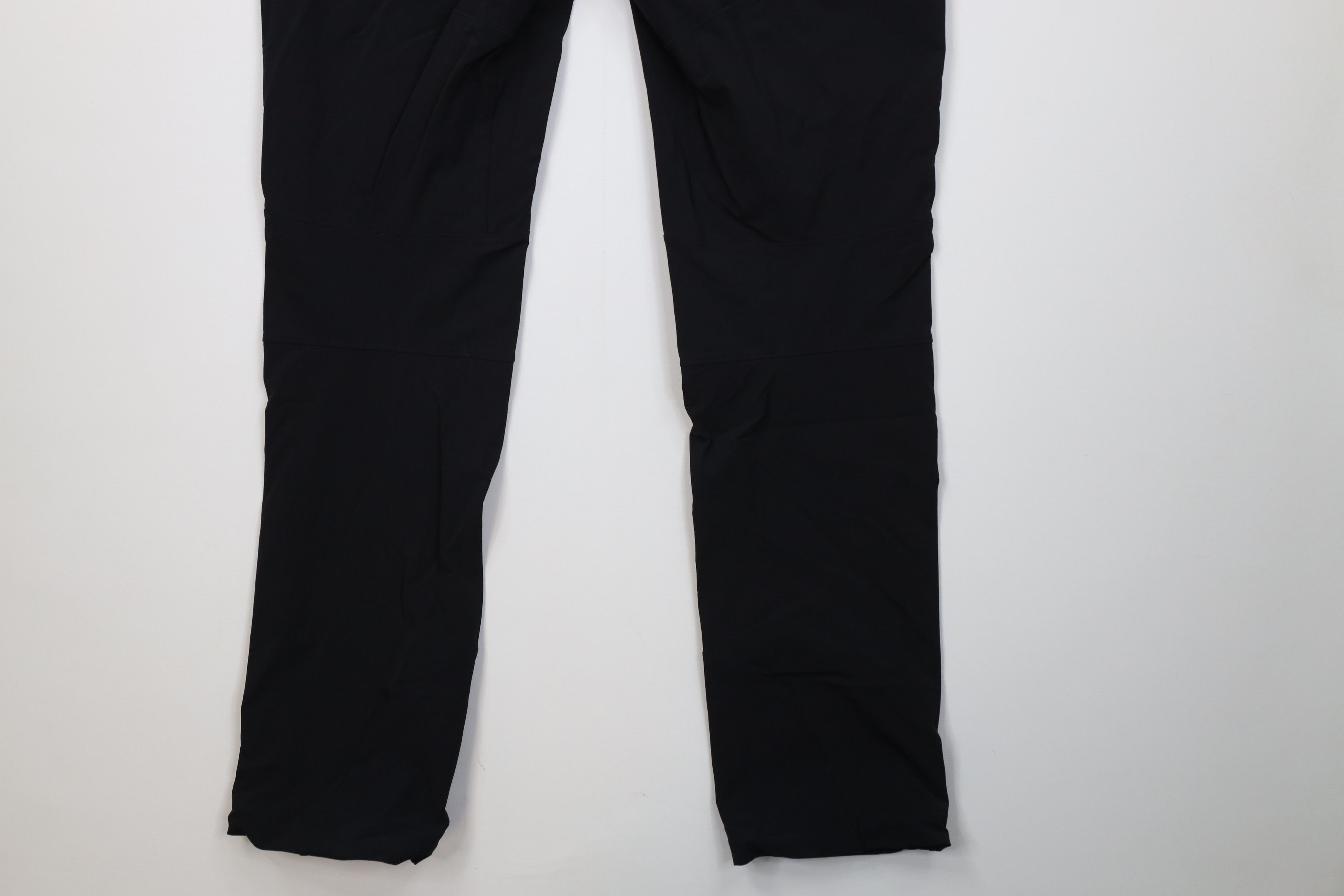 The North Face The North Face Spell Out Stretch Trekking Hiking Pants Black Size US 34 / EU 50 - 12 Thumbnail