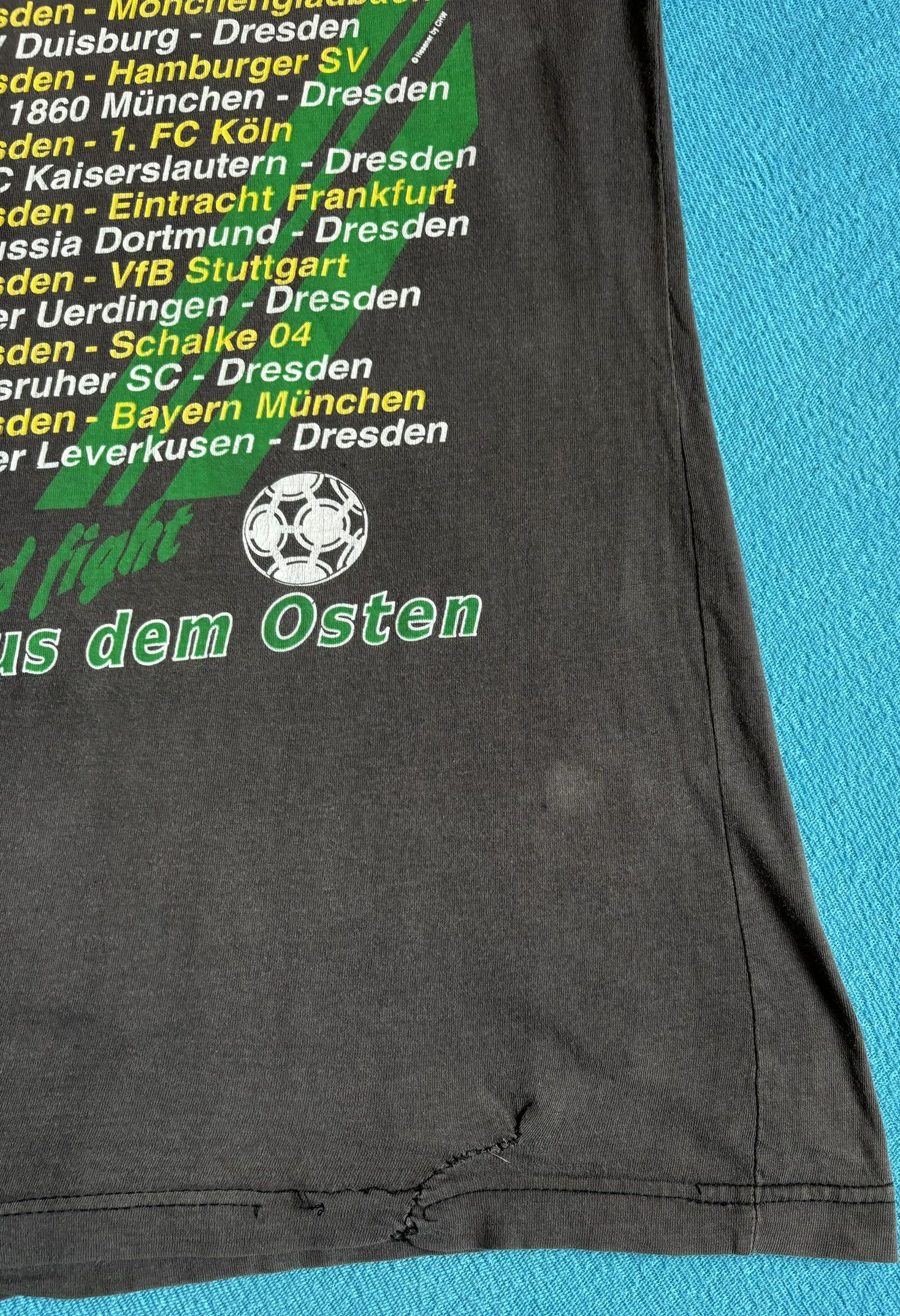 Vintage Dynamo Dresden Soccer 1995 Hessner by CHW T-shirt Roz. S Size US S / EU 44-46 / 1 - 19 Thumbnail