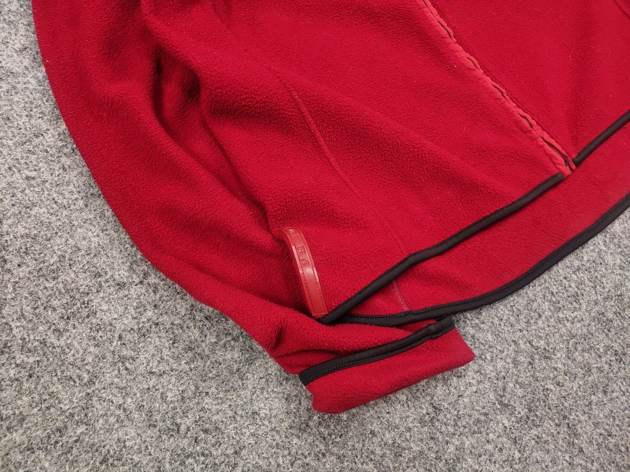 Prada Vintage 00's Prada Archive Red Fleece Full Zip Pullover Size XL / US 12-14 / IT 48-50 - 6 Thumbnail
