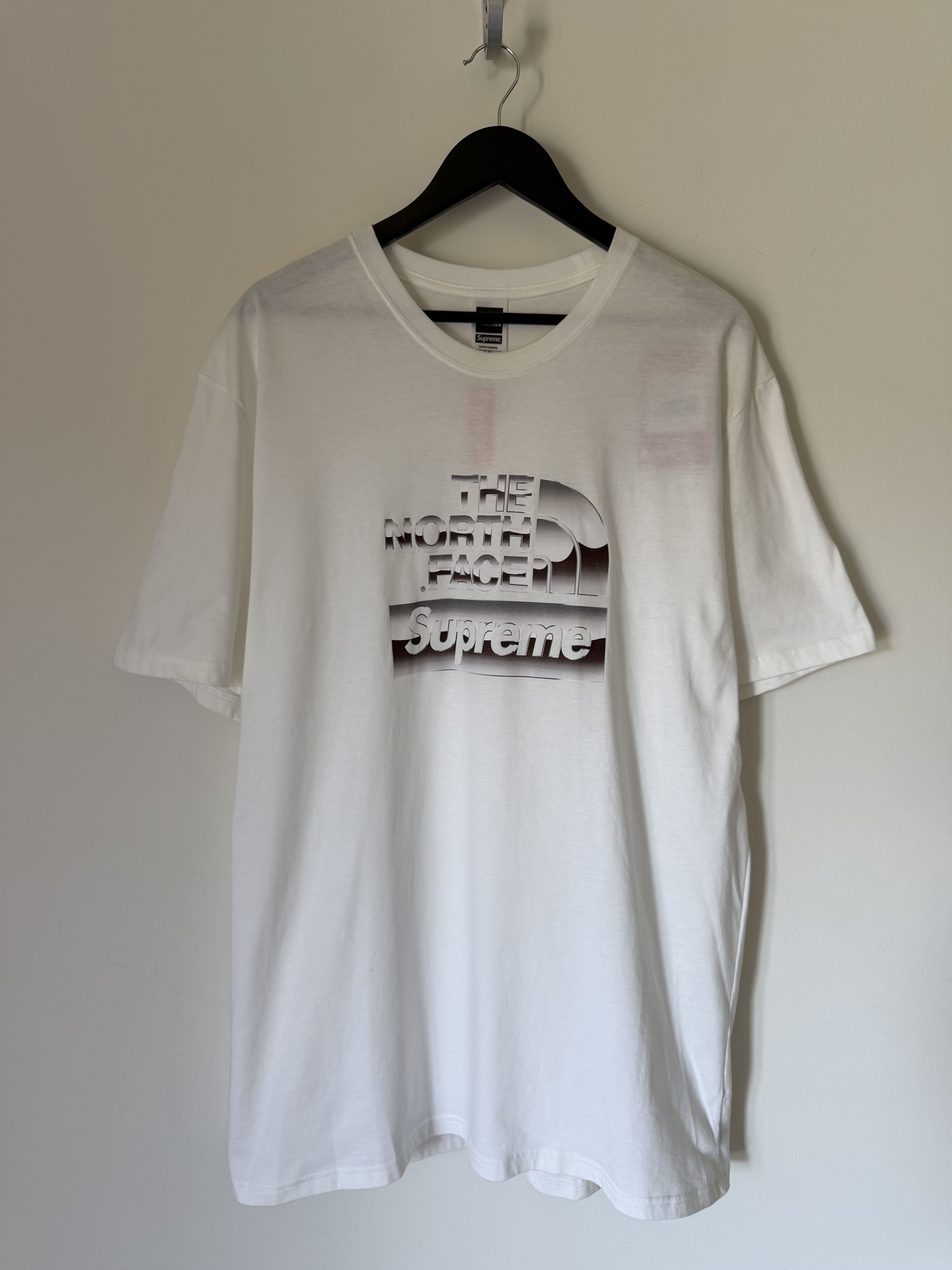 Supreme × The North Face Supreme The North Face Metallic Logo Tee in White Size US XL / EU 56 / 4 - 1 Thumbnail