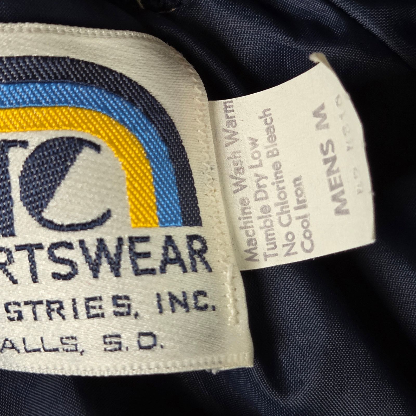 Vintage AMC Ski & Sportswear Vintage 1/4 Zip Jacket Made in USA M Size US M / EU 48-50 / 2 - 4 Thumbnail