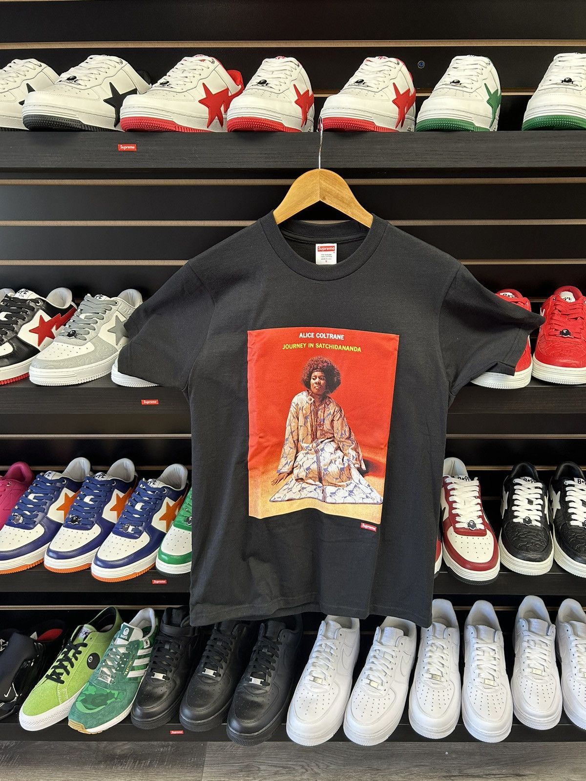 Supreme Supreme Alice Coltrane T-shirt Size US S / EU 44-46 / 1 - 1 Thumbnail