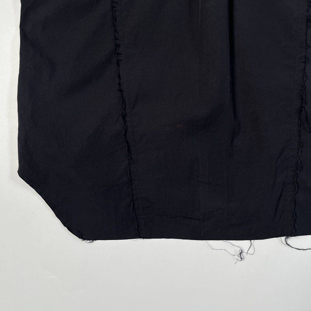 Takahiromiyashita The Soloist. TAKAHIROMIYASHITA cut off sleeve button shirt Size US XS / EU 42 / 0 - 12 Thumbnail