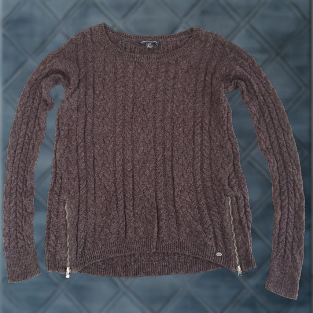 American Eagle Outfitters American Eagle Sweater Womens XS Purple Long Sleeve Pullover Size XS / US 0-2 / IT 36-38 - 1 Thumbnail