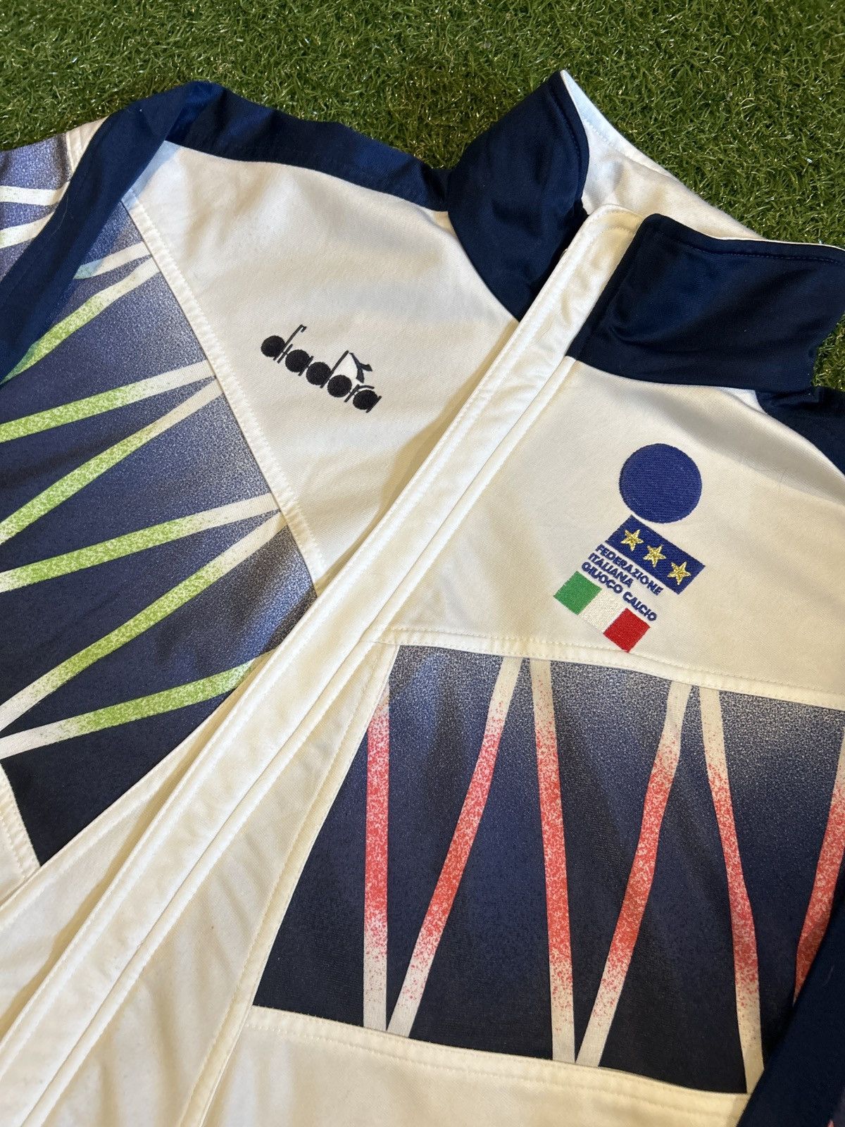 Diadora 94/95 Italy Pre-Match Jacket Size US XL / EU 56 / 4 - 5 Thumbnail