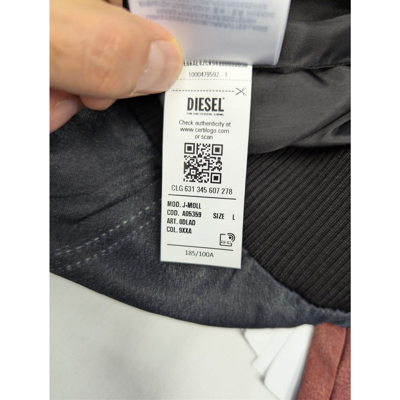 Diesel o1rshd1 J-Moll printed bomber jacket black, red, and yellow Size US L / EU 52-54 / 3 - 22 Thumbnail