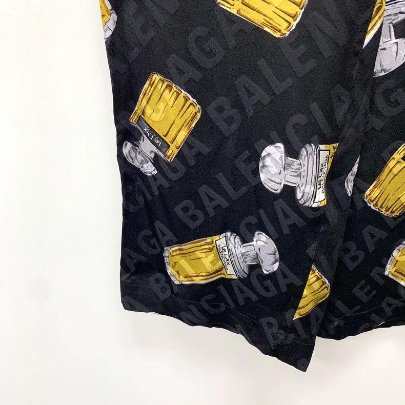 Other Balenciaga Black perfume bottle logo dark print full print Size US 36 / EU 52 - 5 Thumbnail