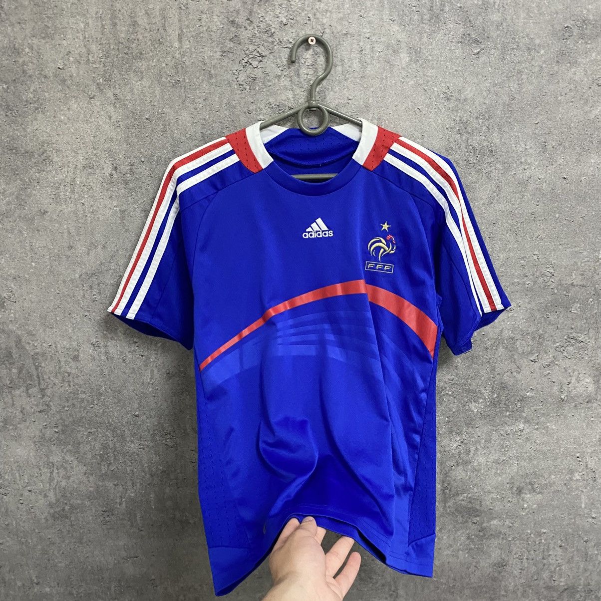 Adidas Adidas France 2007-08 vintage football jersey home T-Shirt Size US M / EU 48-50 / 2 - 2 Thumbnail