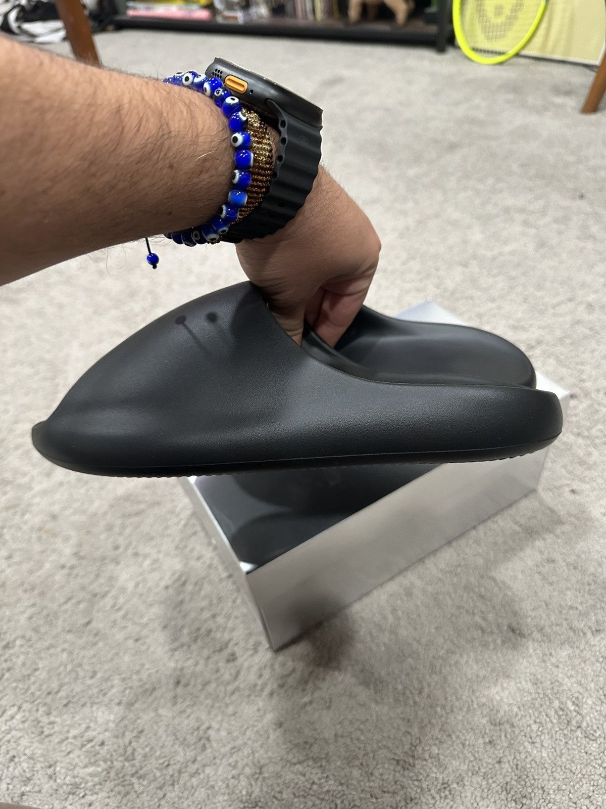 Yeezy YS-02 slides Size US 9 / EU 42 - 6 Thumbnail