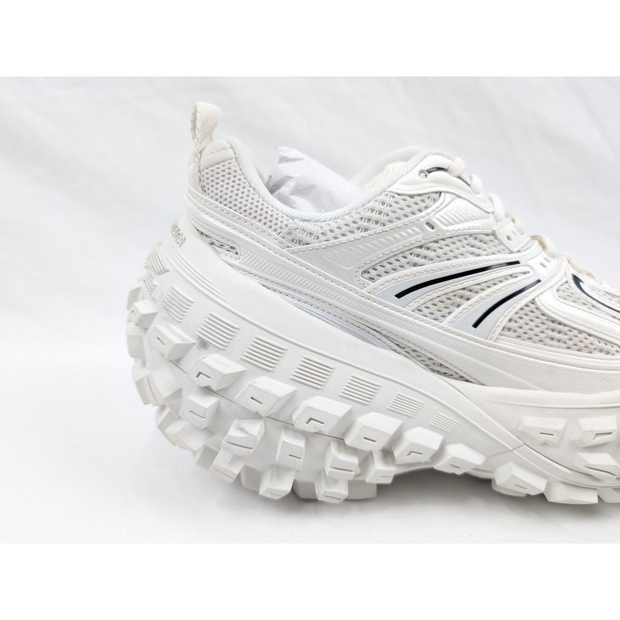 Balenciaga o1rshd1 Bouncer/Contrast Sneakers in Eggshell/Black Size US 9 / EU 42 - 4 Thumbnail