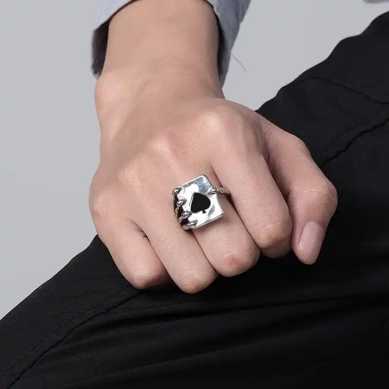 Jewelry × Vintage Vintage Ace of Spades Playing Card Poker Skull Hand Ring Size ONE SIZE - 3 Thumbnail