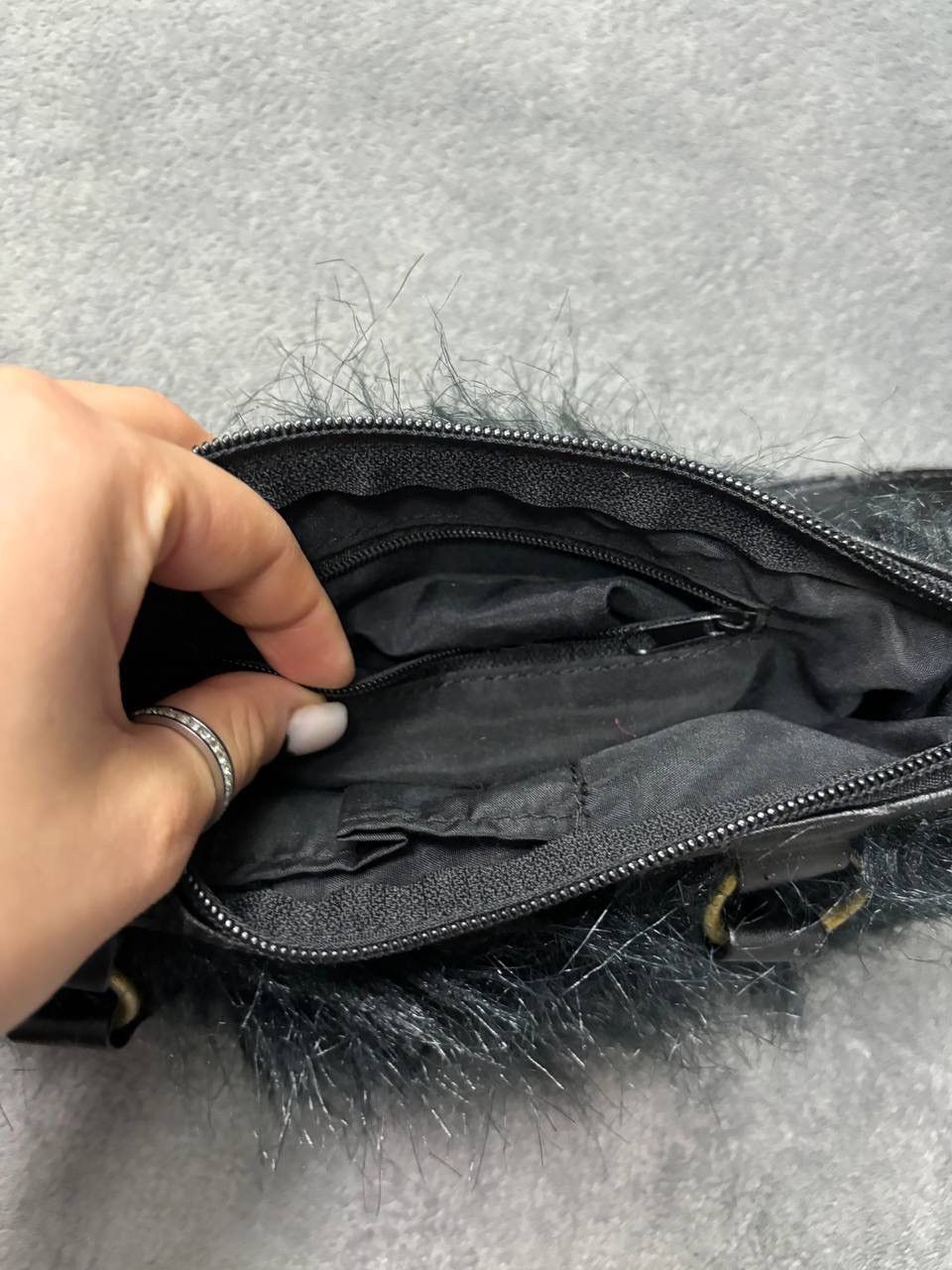 Japanese Brand VINTAGE ARCHIVE FUR AVANT-GARDE HAND BAG OPIUM Size ONE SIZE - 5 Thumbnail