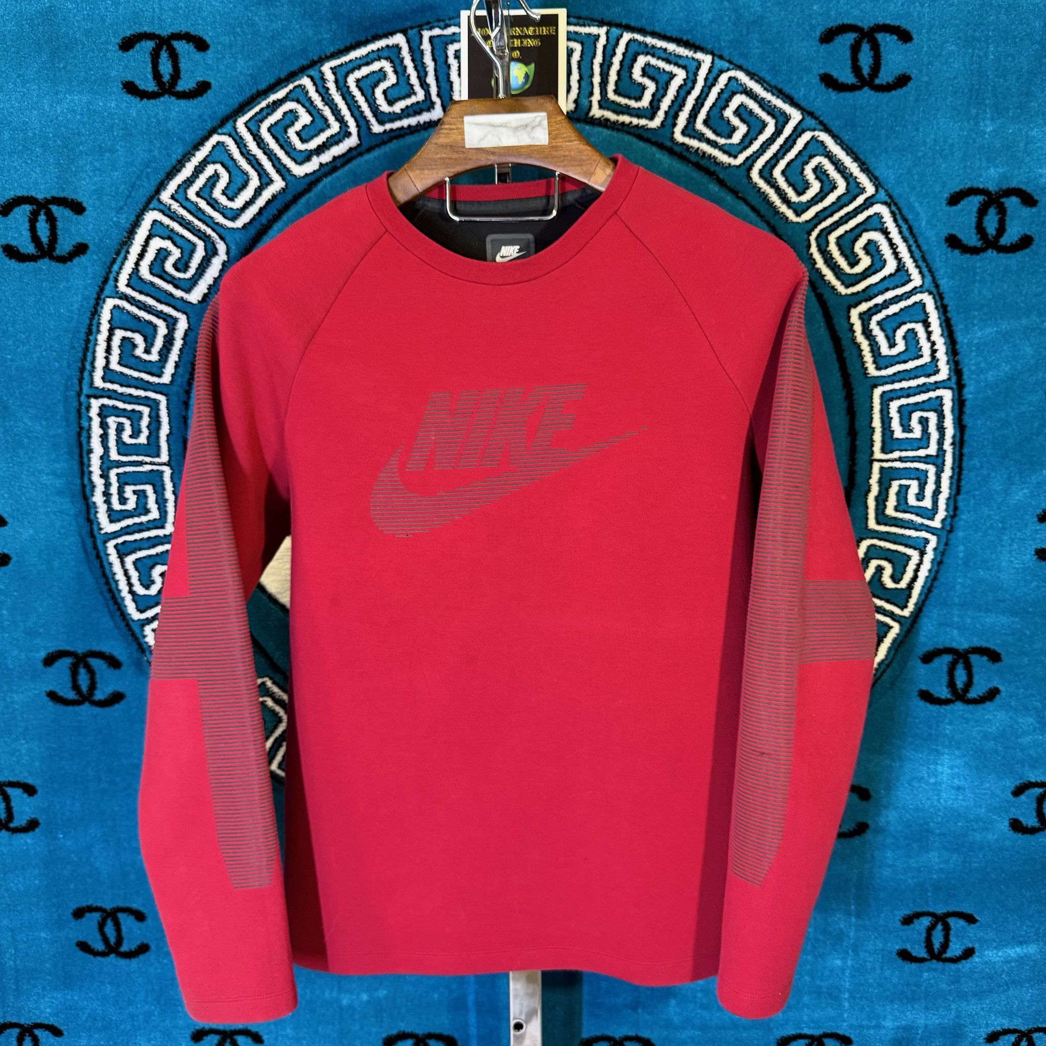 Nike GODDESS OF VICTORY NIKE TECH FLEECE PACK L/S SWEATER Size US M / EU 48-50 / 2 - 1 Thumbnail