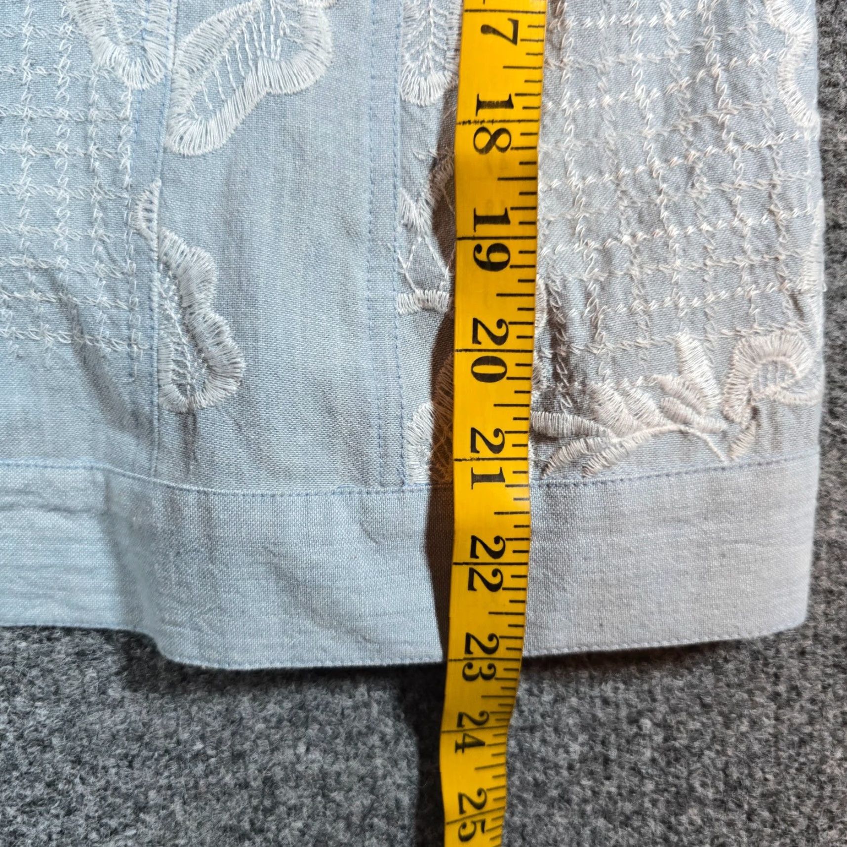 Vintage Chico's Blouse Womens XL Blue White Crochet Embroidered V-Neck Short Sleeve Casual Cottage Classic Size XL / US 12-14 / IT 48-50 - 7 Thumbnail